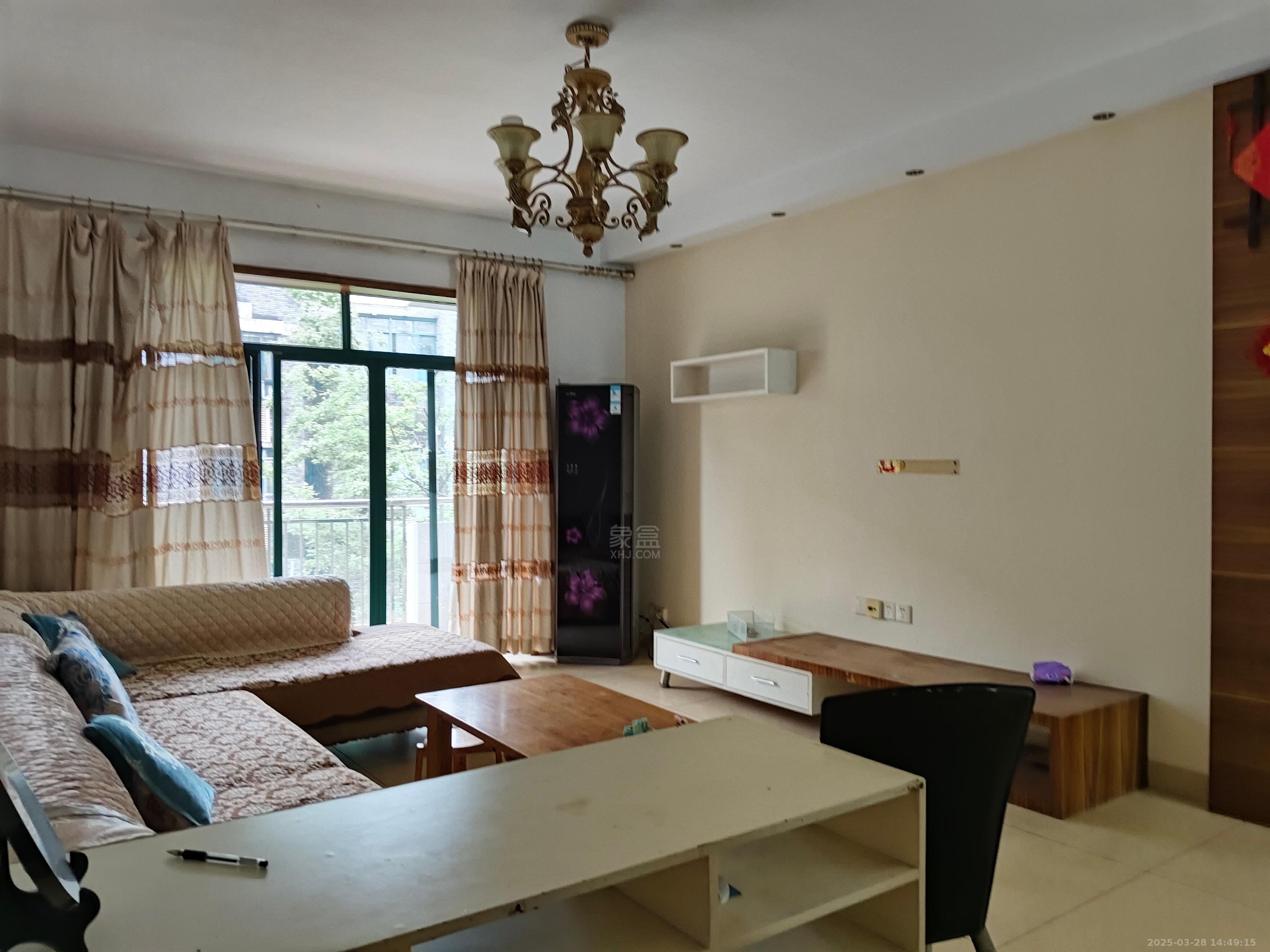 海创明珠花园 3室2厅2卫 1700.0元/月 海创明珠花园 3室2厅2卫 1700.0元/月室内图