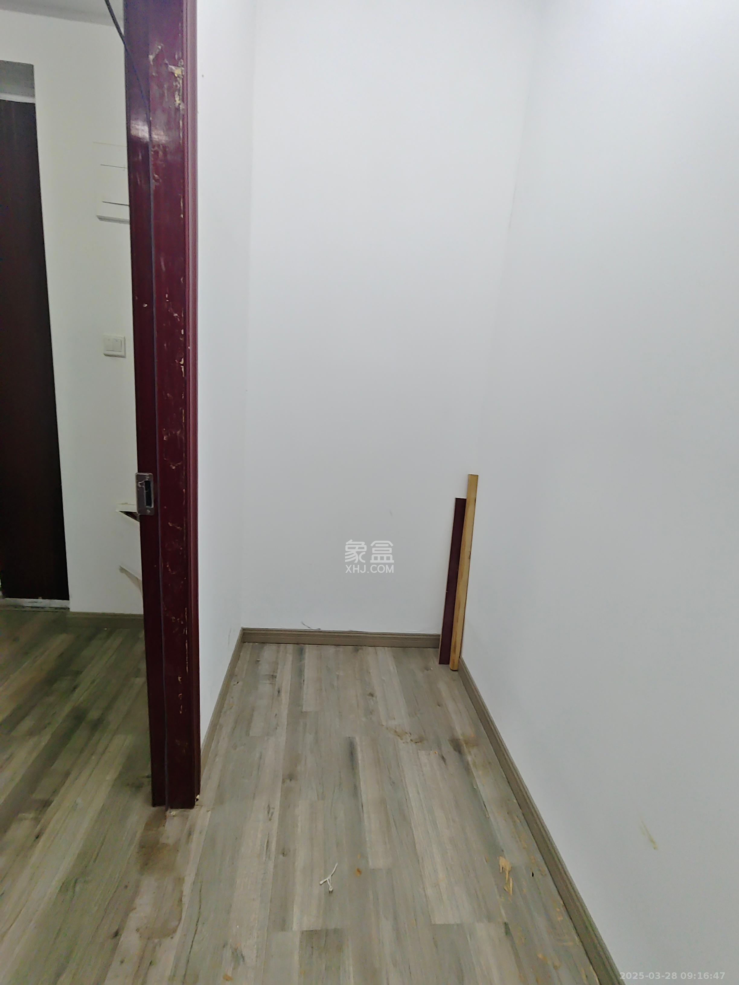 佳兆业云顶梅溪湖（佳兆业梅溪荟）  3室2厅2卫   3500.00元/月室内图
