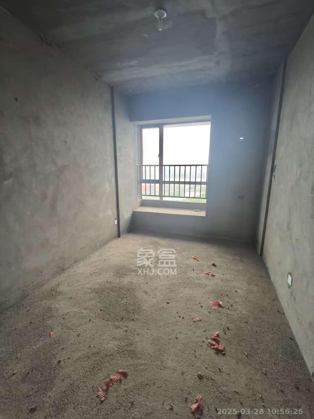 盘龙御和园 3室2厅2卫 2100.0元/月 盘龙御和园 3室2厅2卫 2100.0元/月室内图