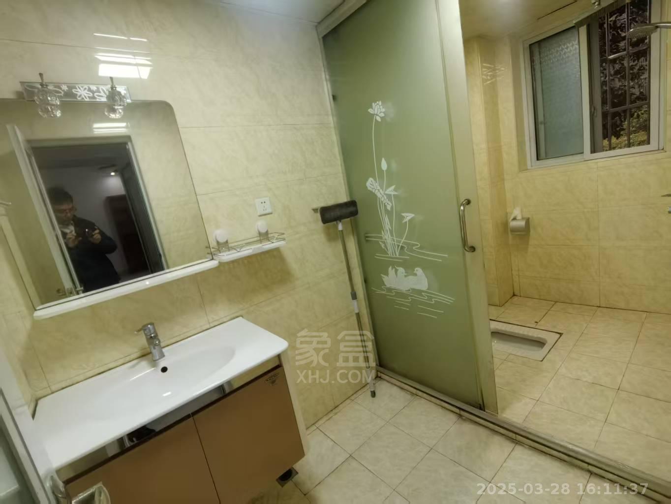 金色荷塘 3室2厅2卫 1800.0元/月 金色荷塘 3室2厅2卫 1800.0元/月室内图