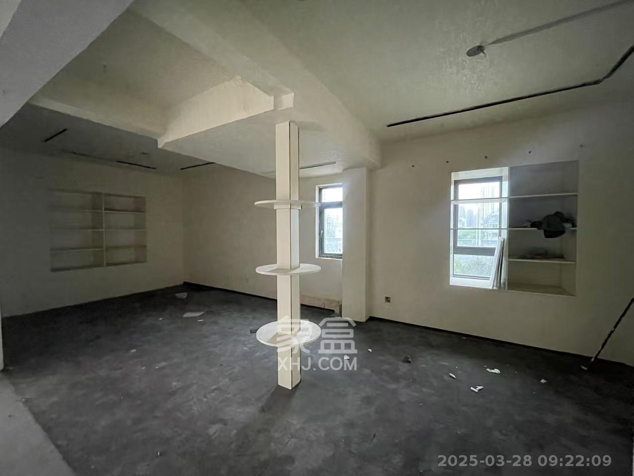 华城广场 3室2厅1卫 3000.0元/月 华城广场 3室2厅1卫 3000.0元/月室内图