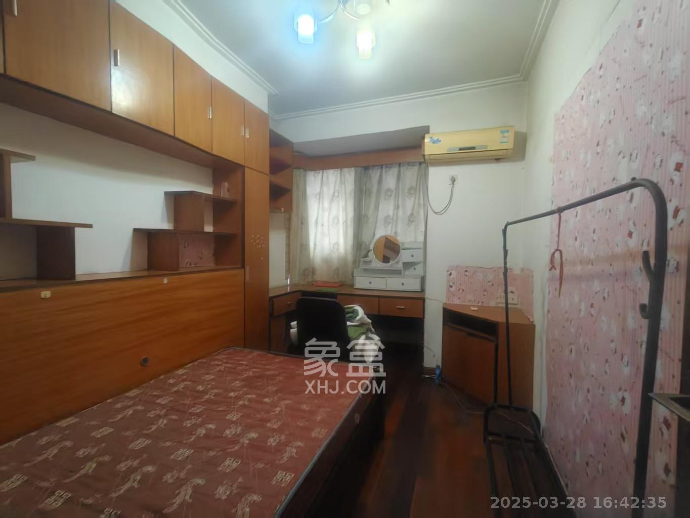 新塘垅小区(高桥物流园) 3室2厅1卫 1800.0元/月 新塘垅小区(高桥物流园) 3室2厅1卫 1800.0元/月室内图