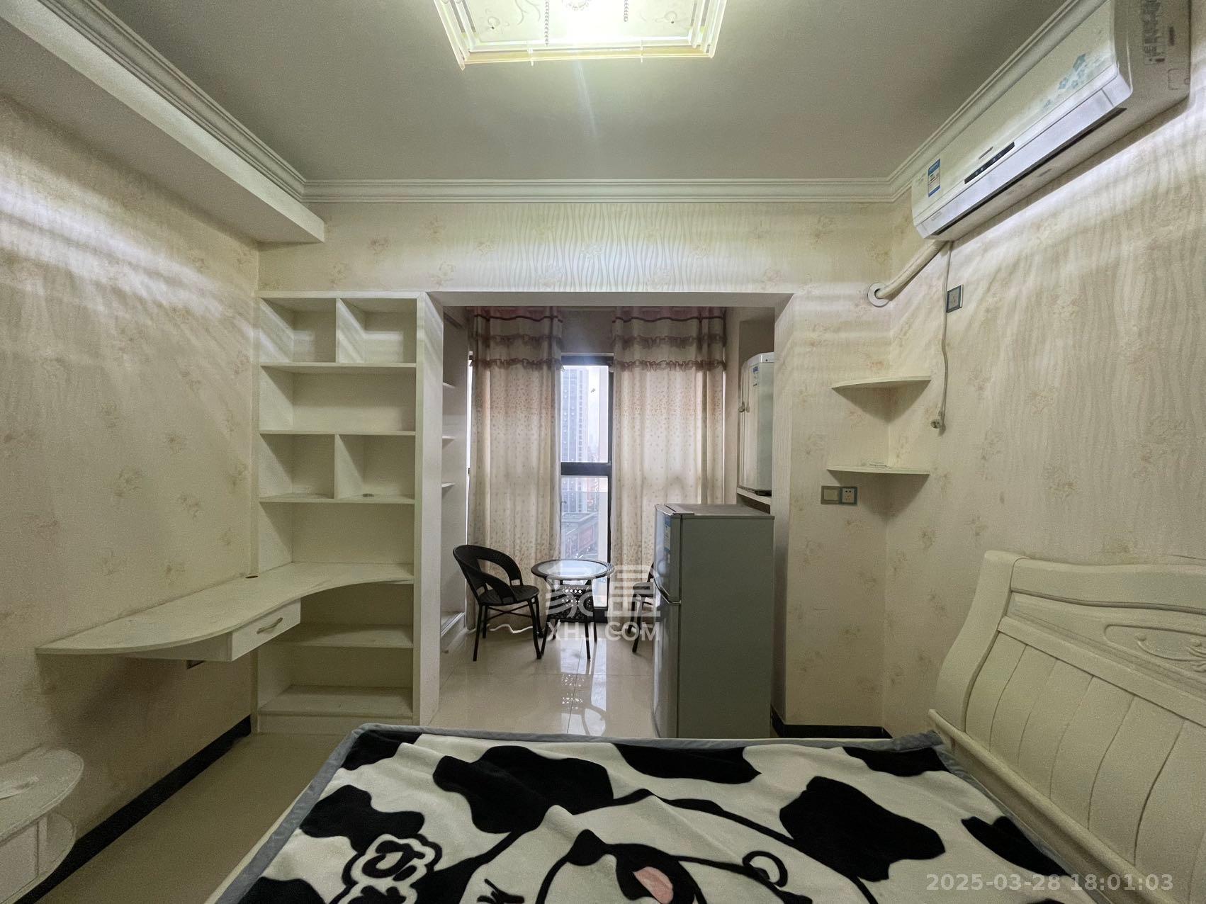 达美D6区 1室1厅1卫 1300.0元/月 达美D6区 1室1厅1卫 1300.0元/月室内图