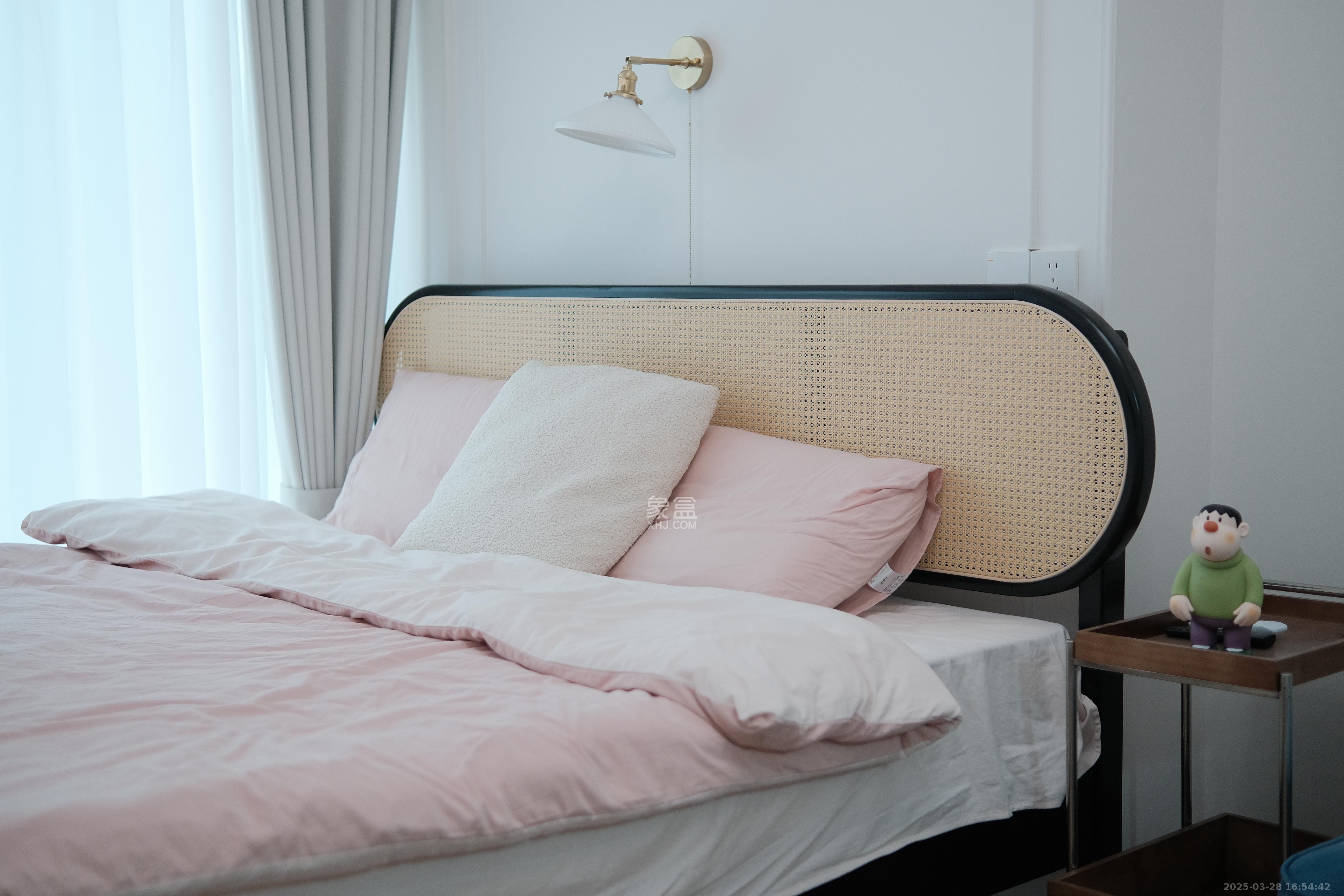 华润置地中心 1室1厅1卫 2200.0元/月 华润置地中心 1室1厅1卫 2200.0元/月室内图