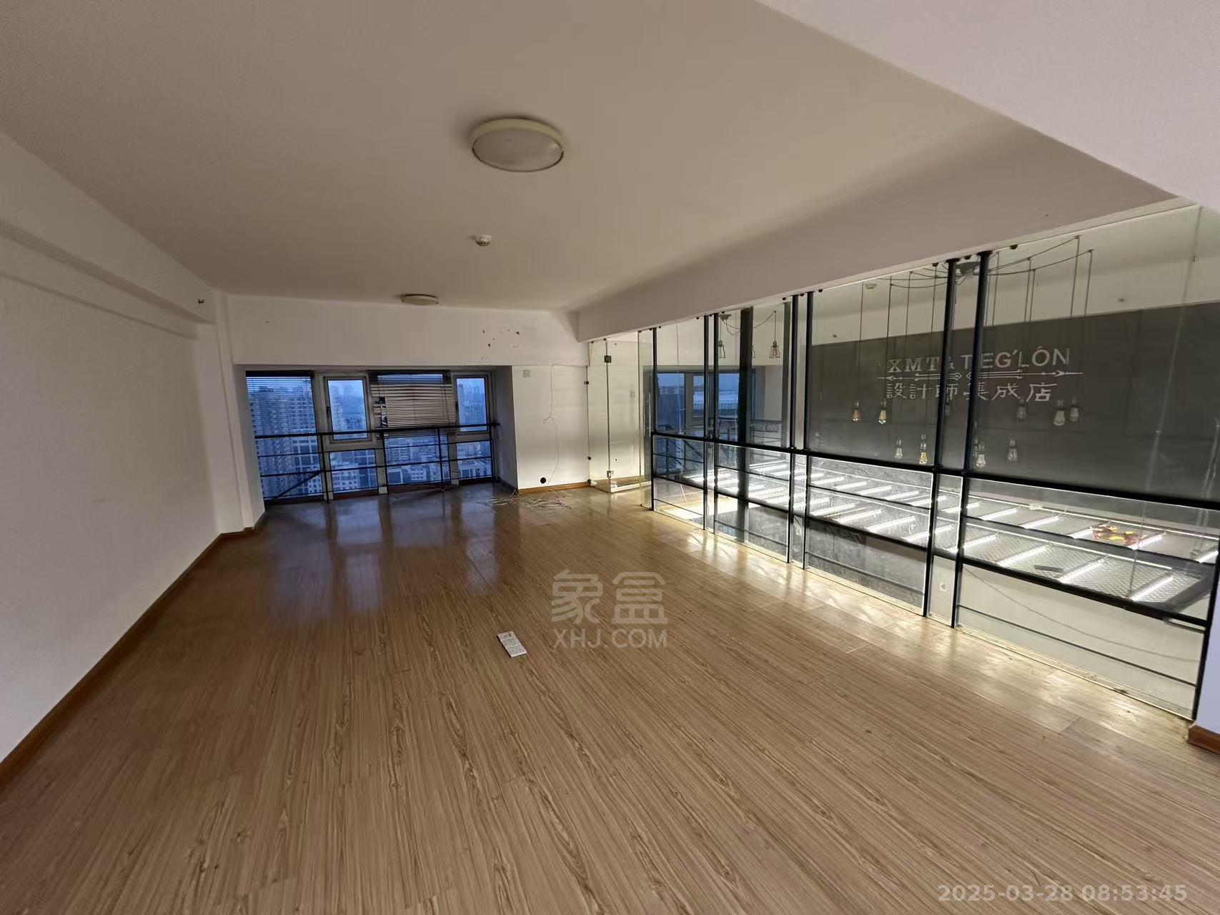 金轮时代广场  1室1厅1卫    4800.0元/月 金轮时代广场  1室1厅1卫    4800.0元/月室内图