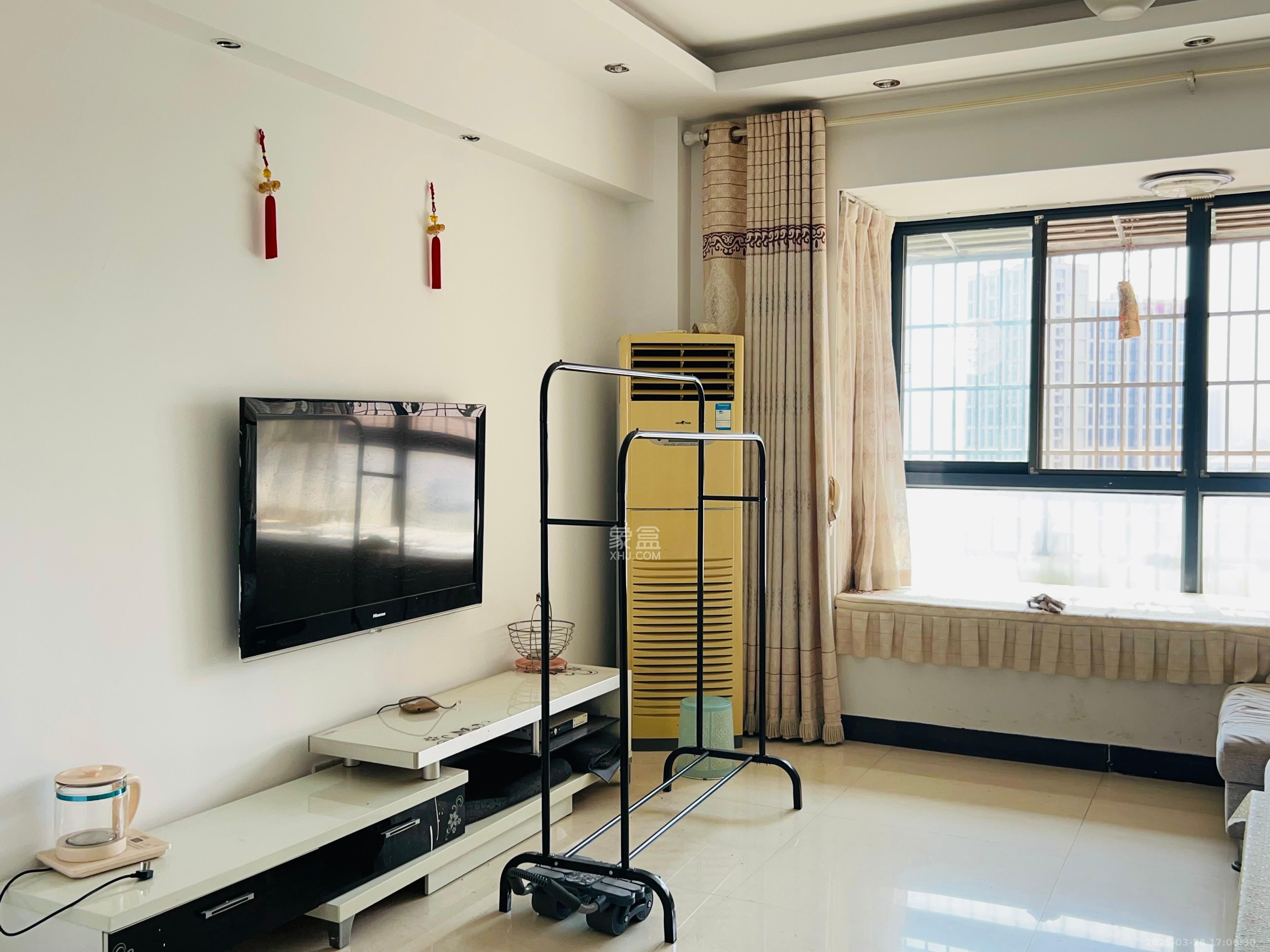 瑞都华庭（华庭美苑）  3室2厅1卫   2400.00元/月室内图