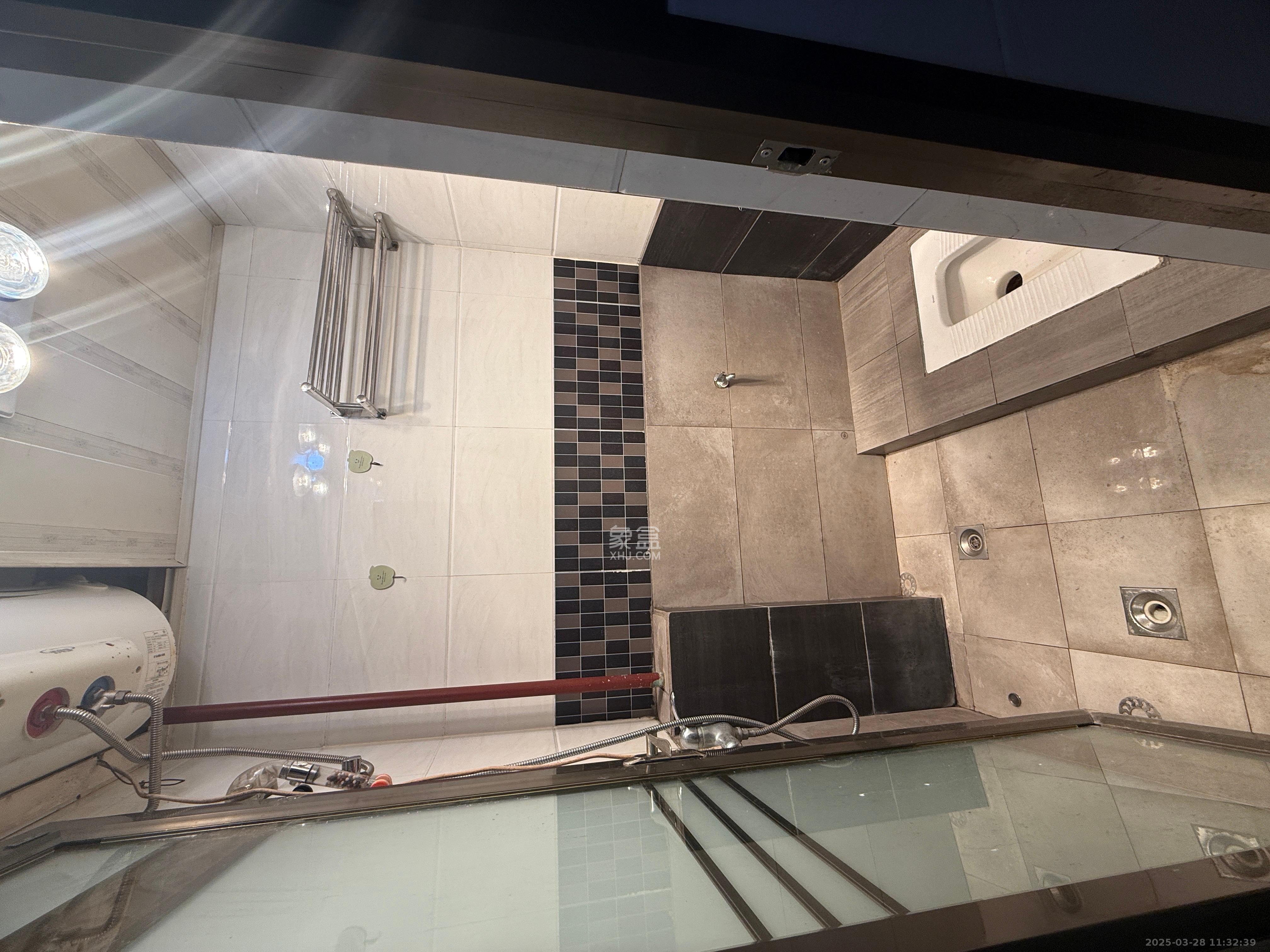 岳华嘉园 1室0厅1卫 750.0元/月 岳华嘉园 1室0厅1卫 750.0元/月室内图