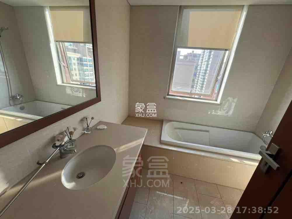 晋合湘水湾三期 4室2厅2卫 3000.0元/月 晋合湘水湾三期 4室2厅2卫 3000.0元/月室内图