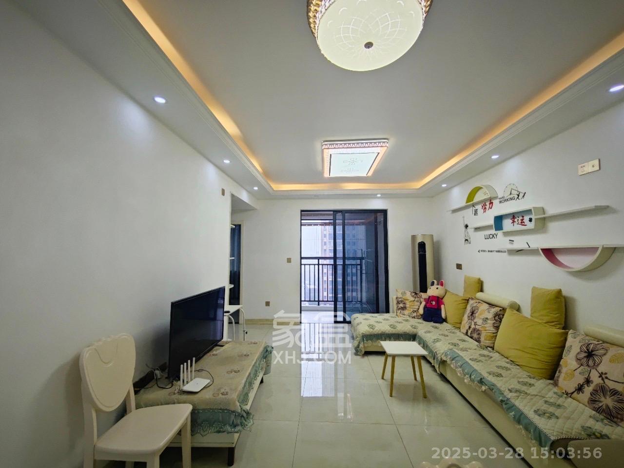 凯特梅溪紫郡 3室2厅1卫 2500.0元/月 凯特梅溪紫郡 3室2厅1卫 2500.0元/月室内图