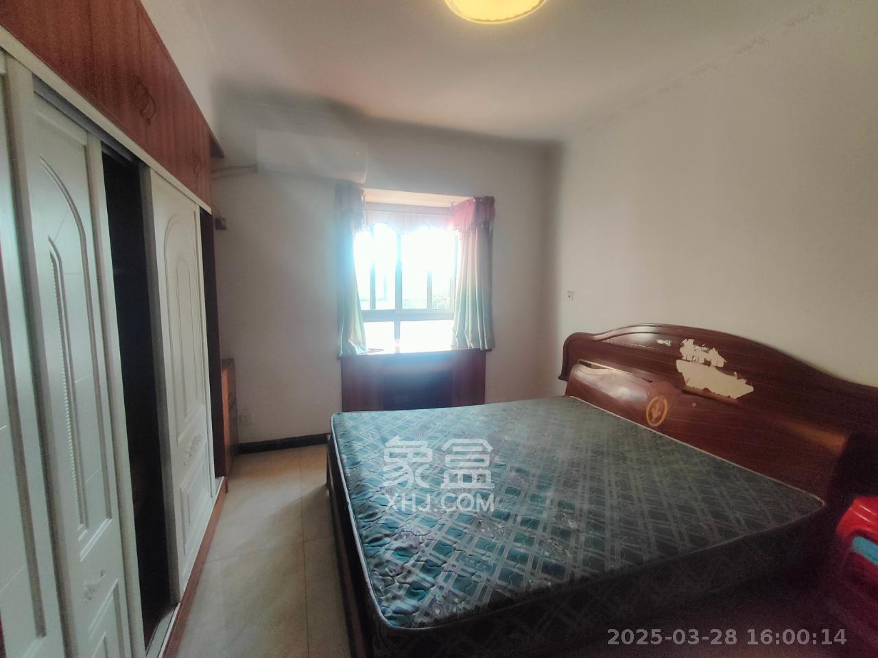 华龙家园（和泰家园）  3室2厅1卫   1700.00元/月室内图