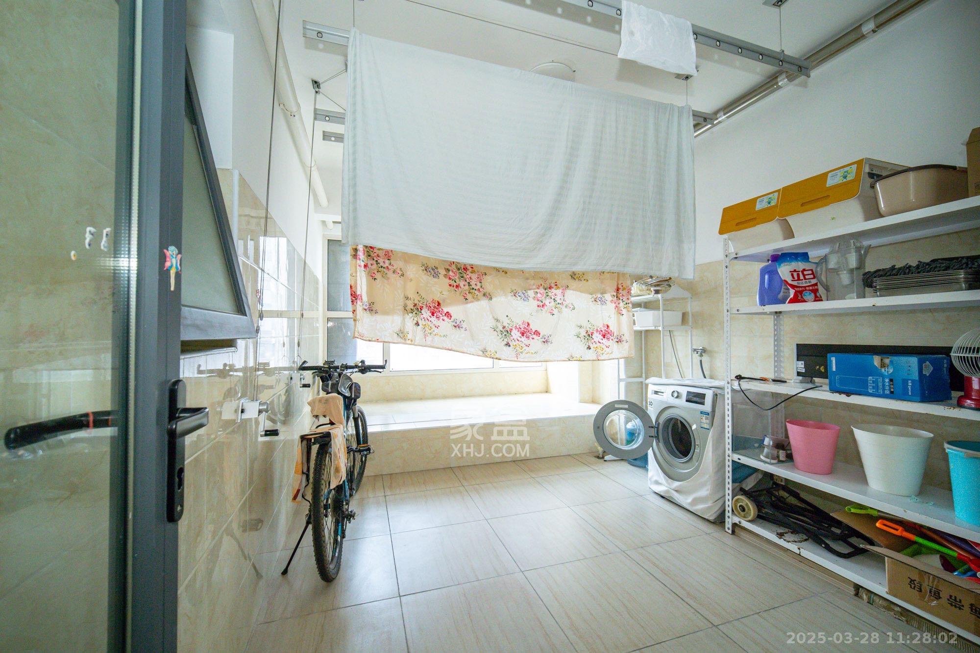 碧桂园威尼斯城  4室2厅2卫    4200.0元/月 碧桂园威尼斯城  4室2厅2卫    4200.0元/月室内图