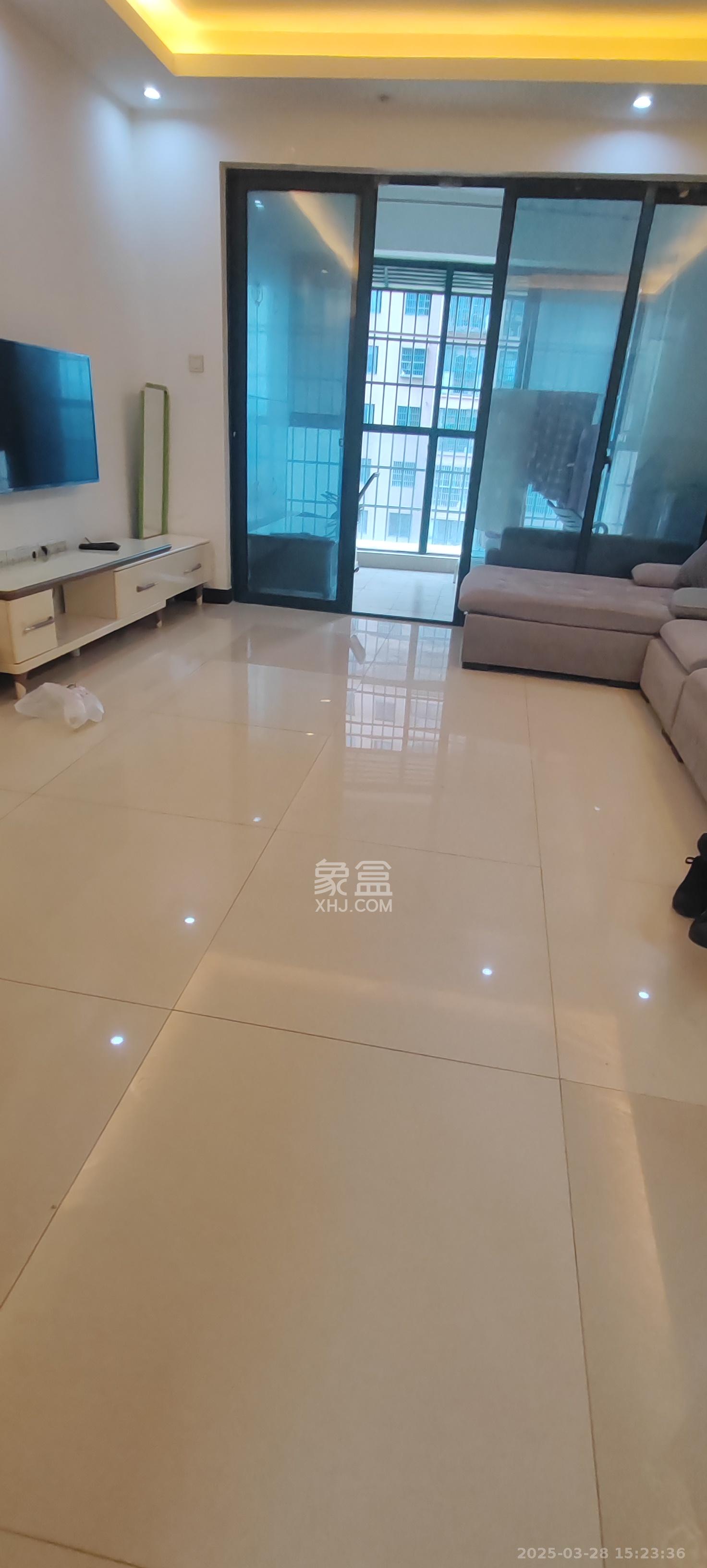 才子佳郡 3室2厅2卫 2000.0元/月 才子佳郡 3室2厅2卫 2000.0元/月室内图