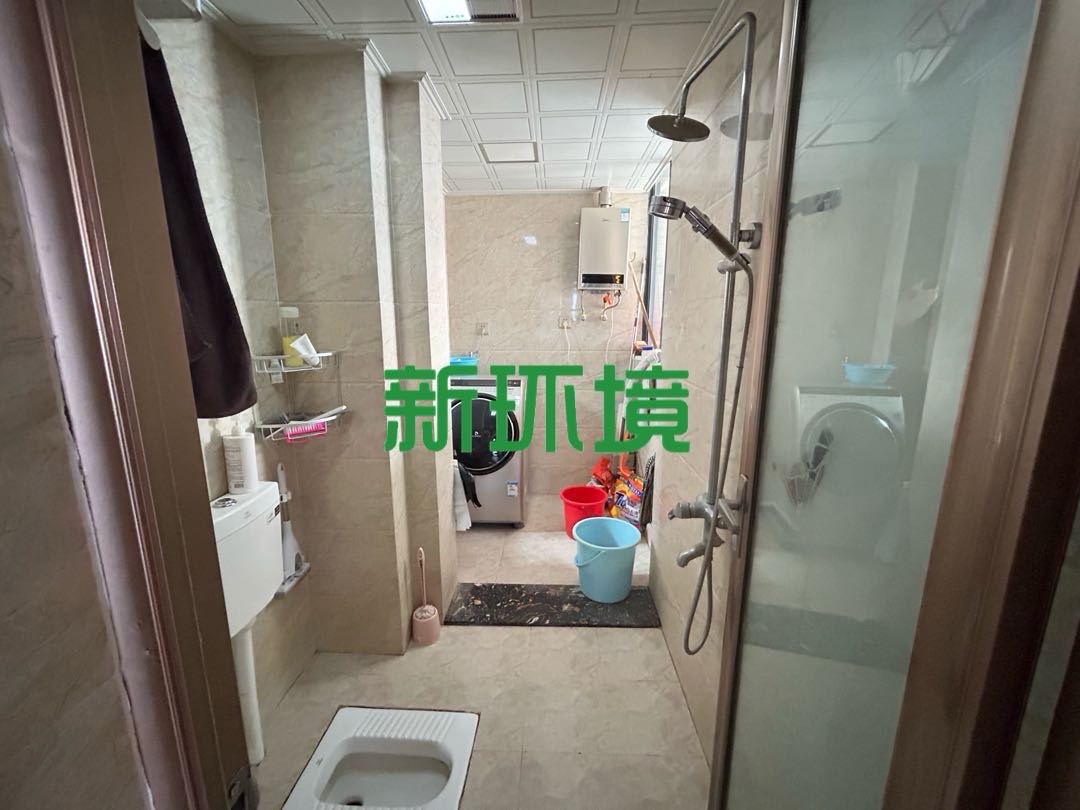 逸臣中央 3室2厅2卫 2500.0元/月 逸臣中央 3室2厅2卫 2500.0元/月室内图