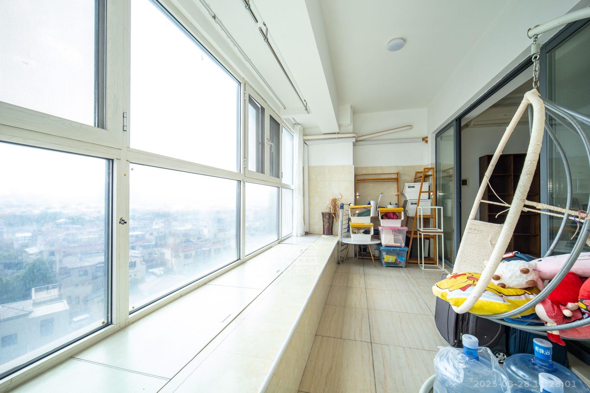 碧桂园威尼斯城  4室2厅2卫    4200.0元/月 碧桂园威尼斯城  4室2厅2卫    4200.0元/月室内图