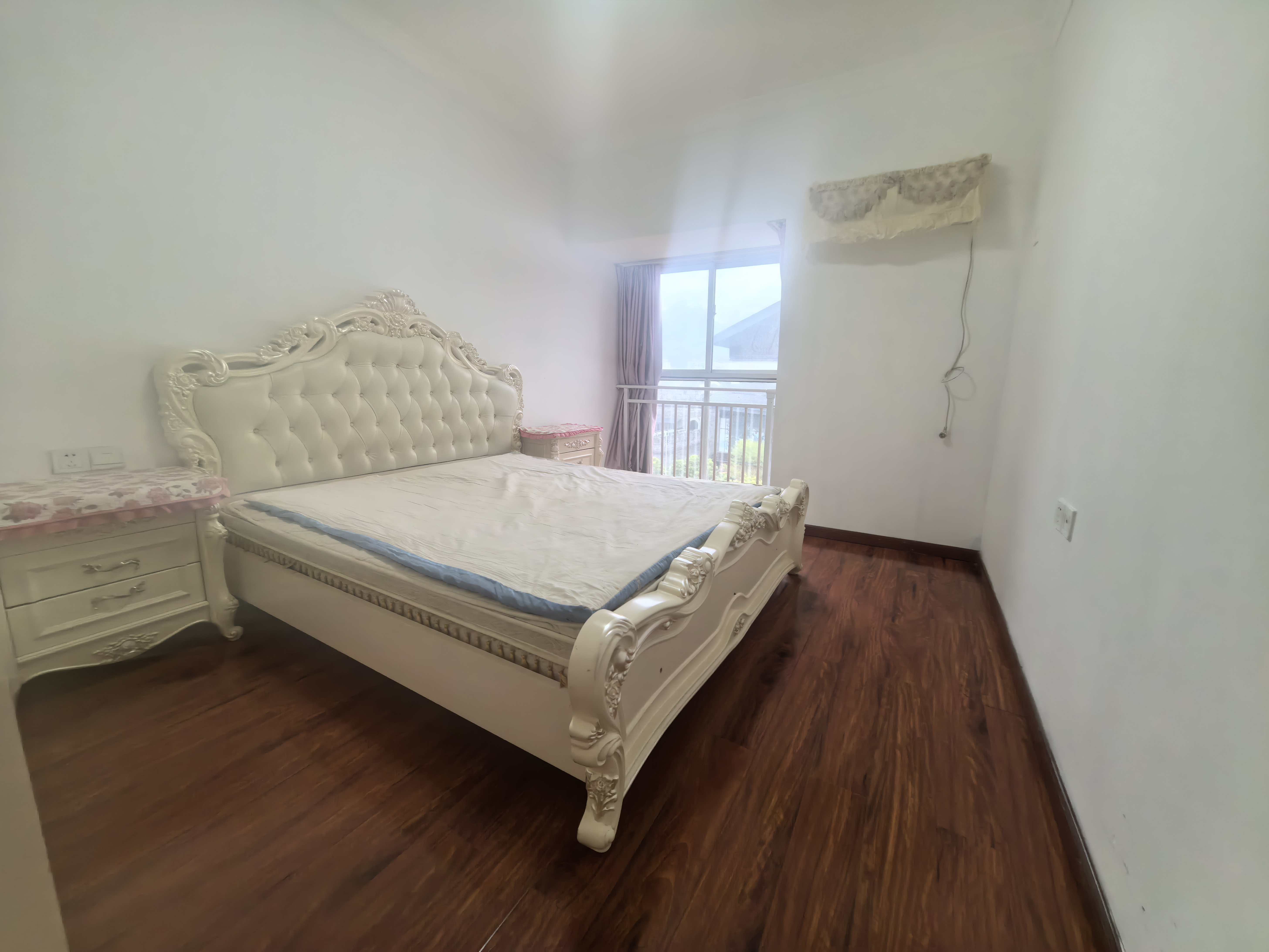 维港十字街 2室2厅1卫 1600.0元/月 维港十字街 2室2厅1卫 1600.0元/月室内图