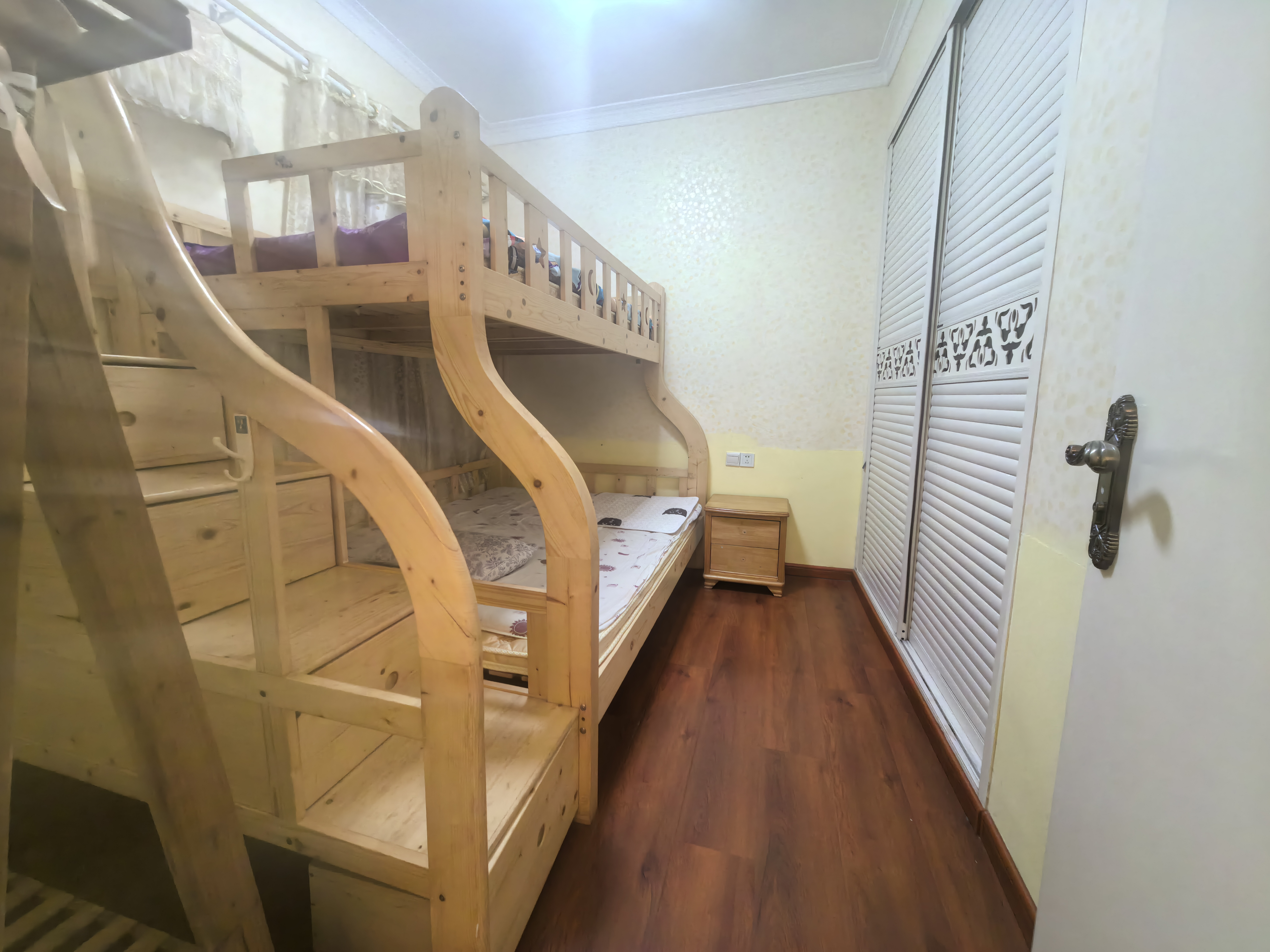 维港十字街 2室2厅1卫 1600.0元/月 维港十字街 2室2厅1卫 1600.0元/月室内图