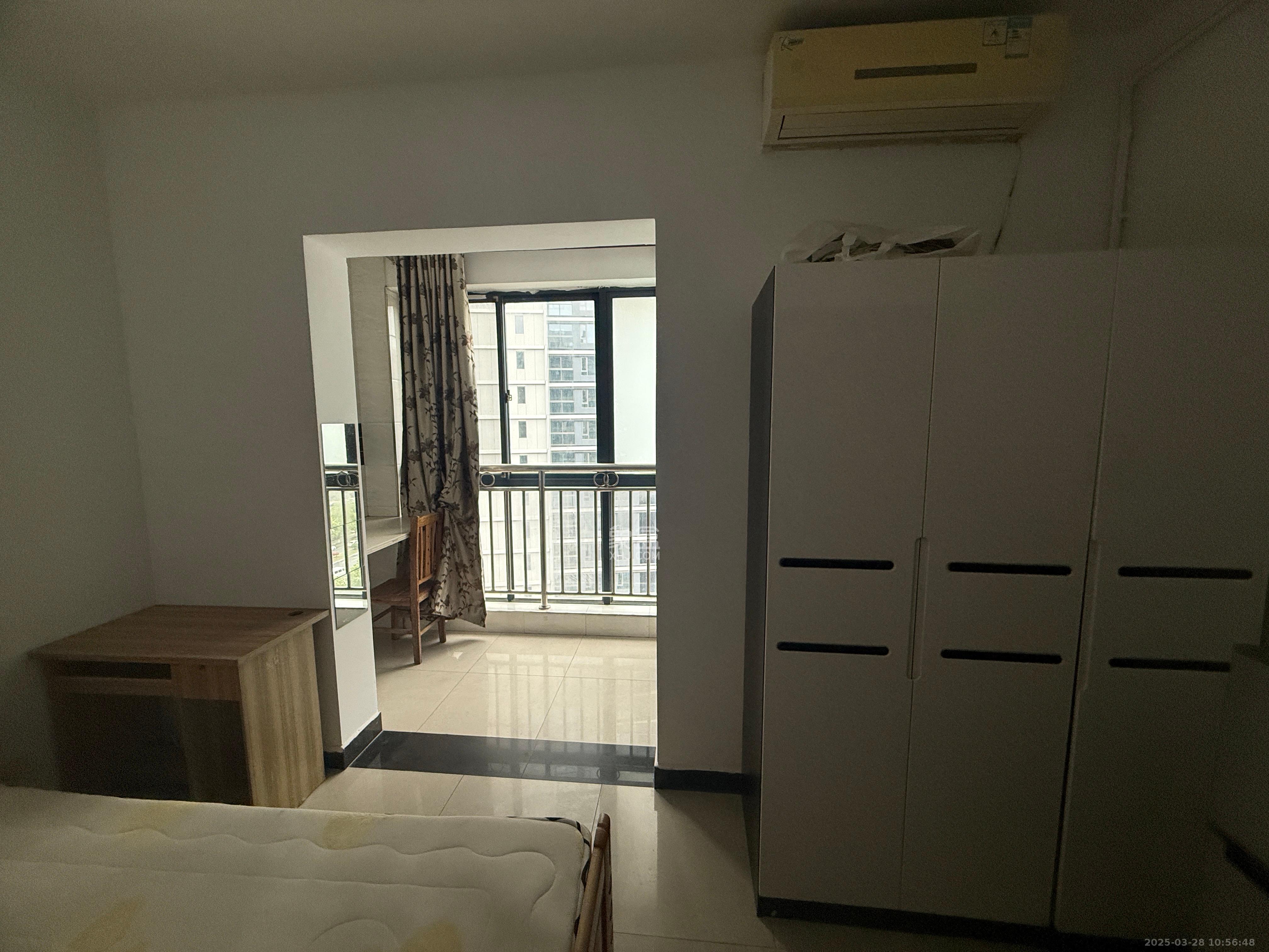 岳华嘉园 1室0厅1卫 900.0元/月 岳华嘉园 1室0厅1卫 900.0元/月室内图