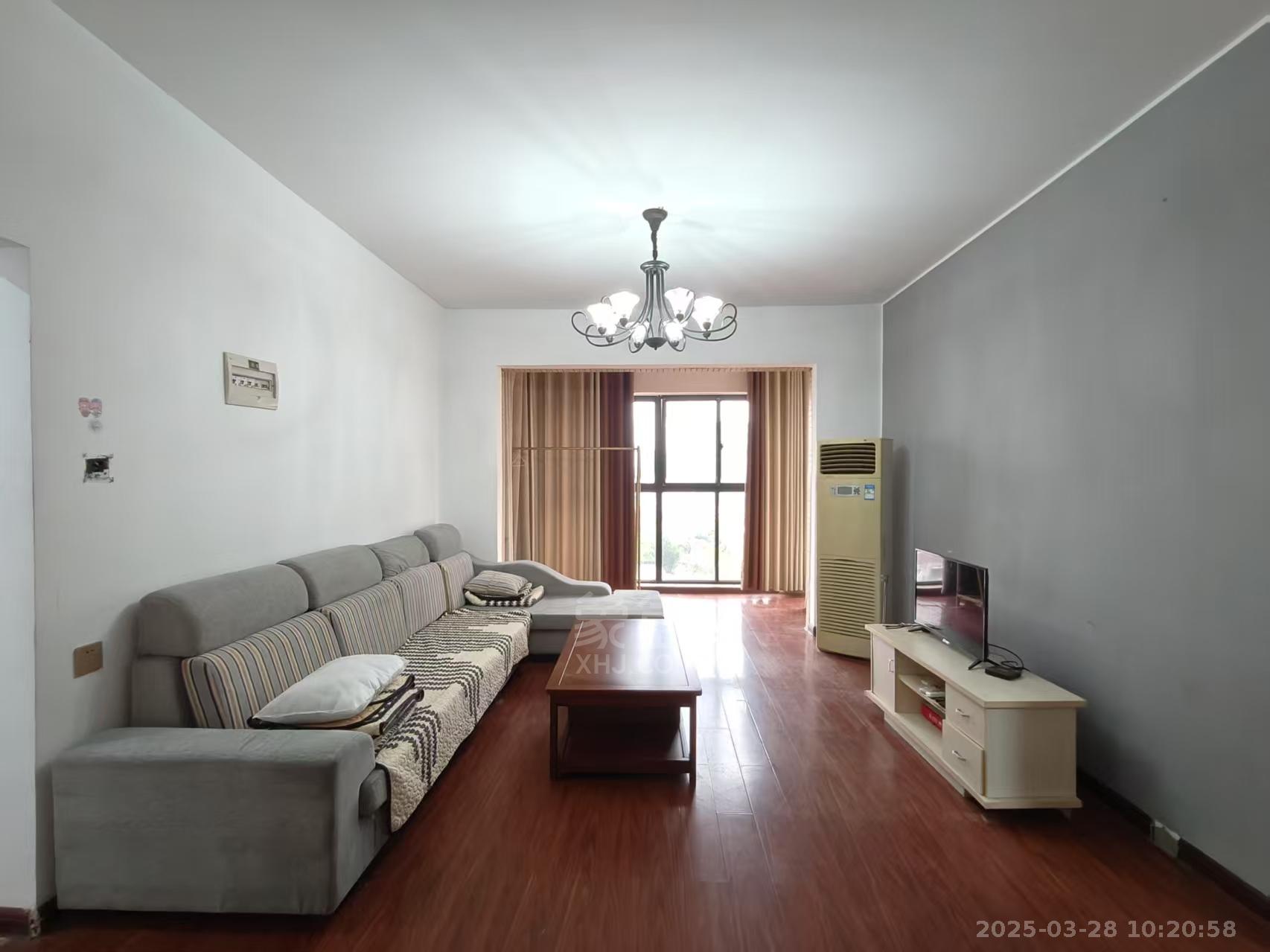 奥园广场 4室2厅1卫 2000.0元/月 奥园广场 4室2厅1卫 2000.0元/月室内图