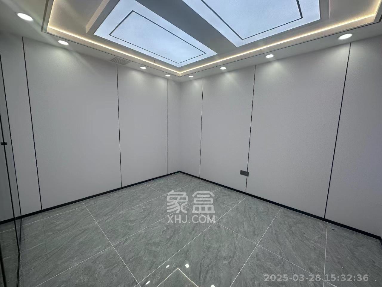 萬達(dá)廣場   138.0㎡     8888.00元/月