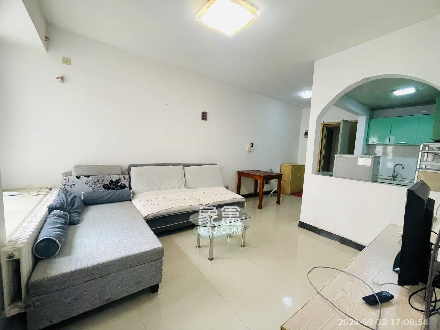 怡海星城 1室1厅1卫 1100.0元/月 怡海星城 1室1厅1卫 1100.0元/月室内图