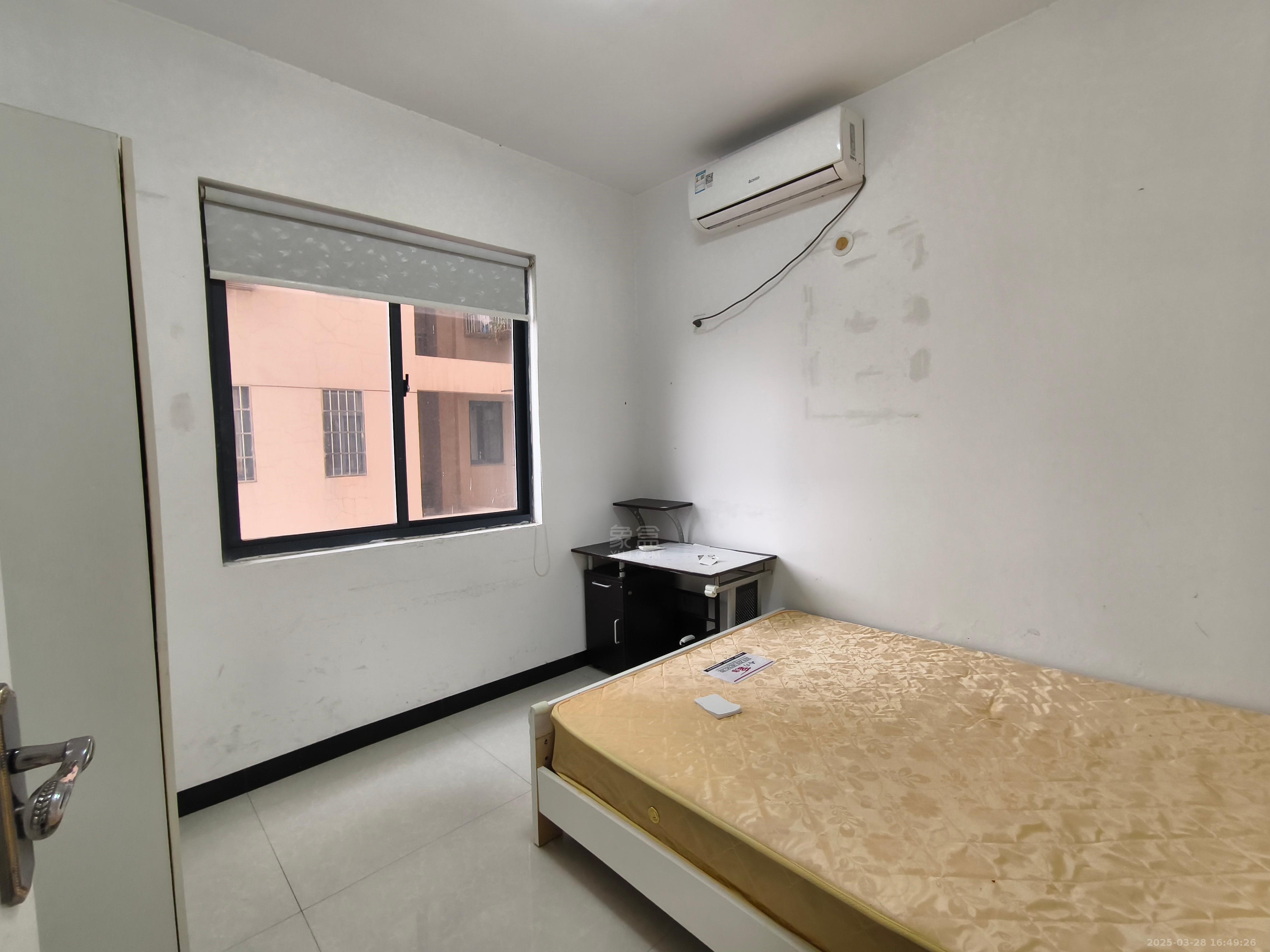 金爵逸品 2室1厅1卫 1600.0元/月 金爵逸品 2室1厅1卫 1600.0元/月室内图