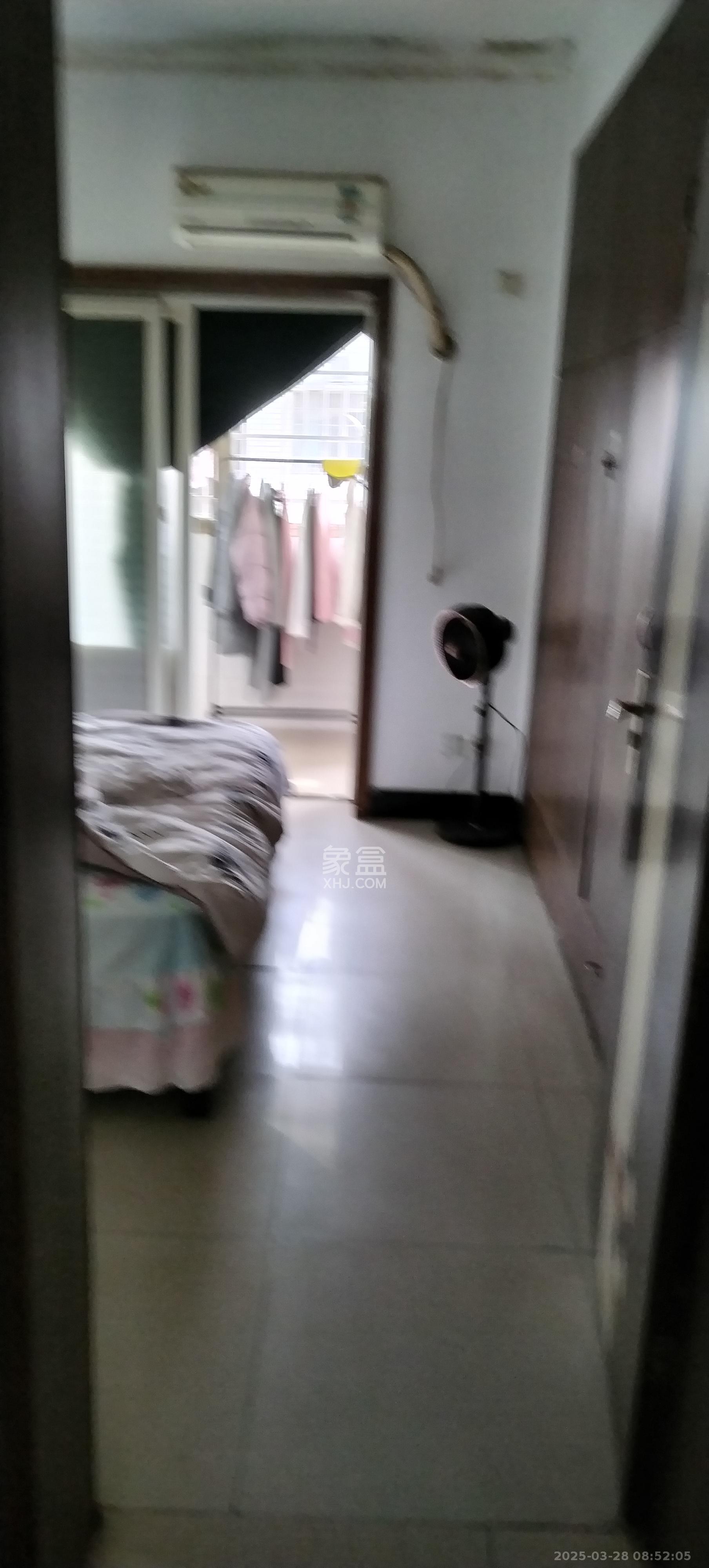 板塘小区  2室1厅1卫   1300.00元/月室内图