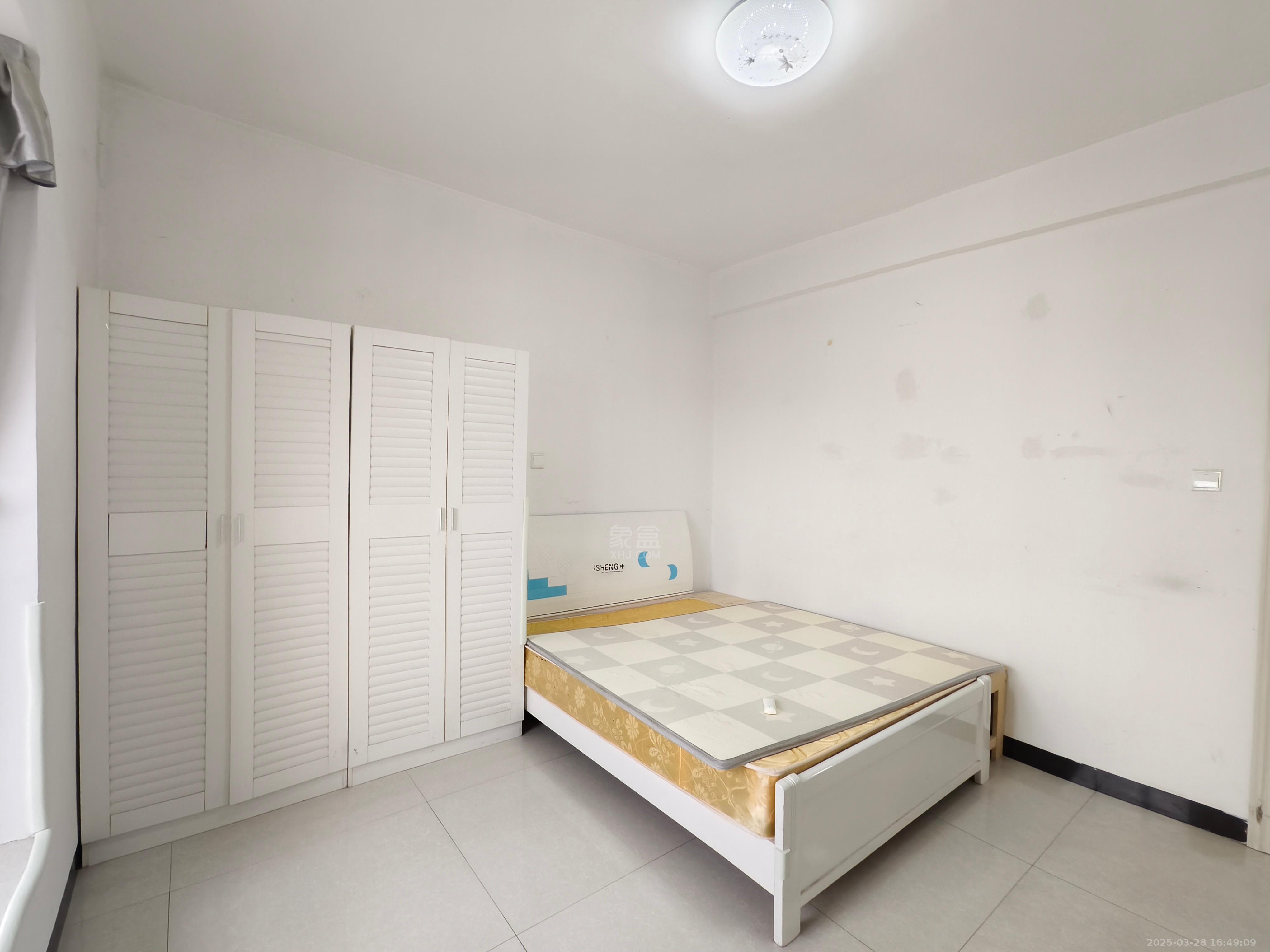 金爵逸品 2室1厅1卫 1600.0元/月 金爵逸品 2室1厅1卫 1600.0元/月室内图