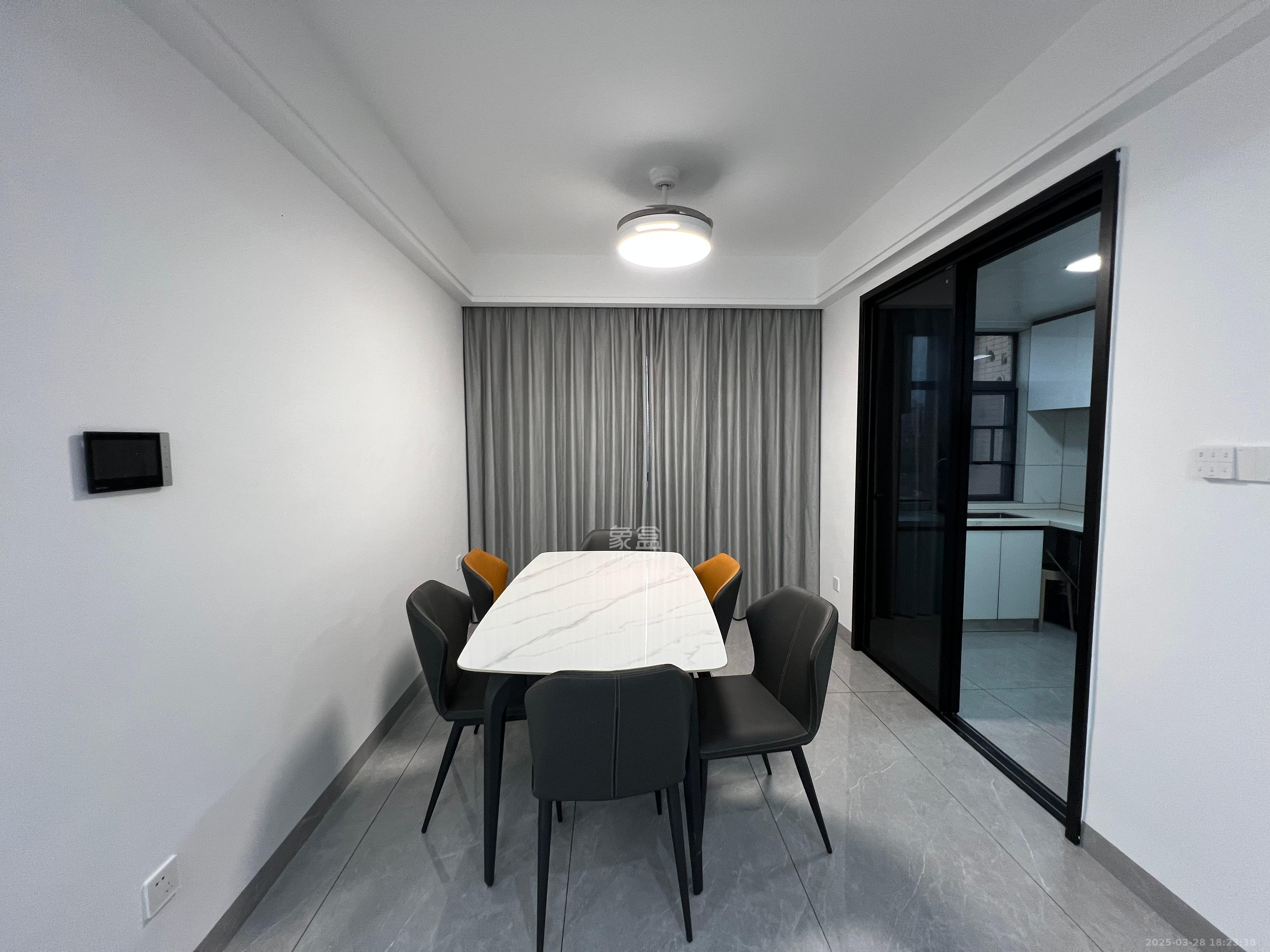 天元御城  3室2厅2卫    63.8万 天元御城  3室2厅2卫    63.8万室内图