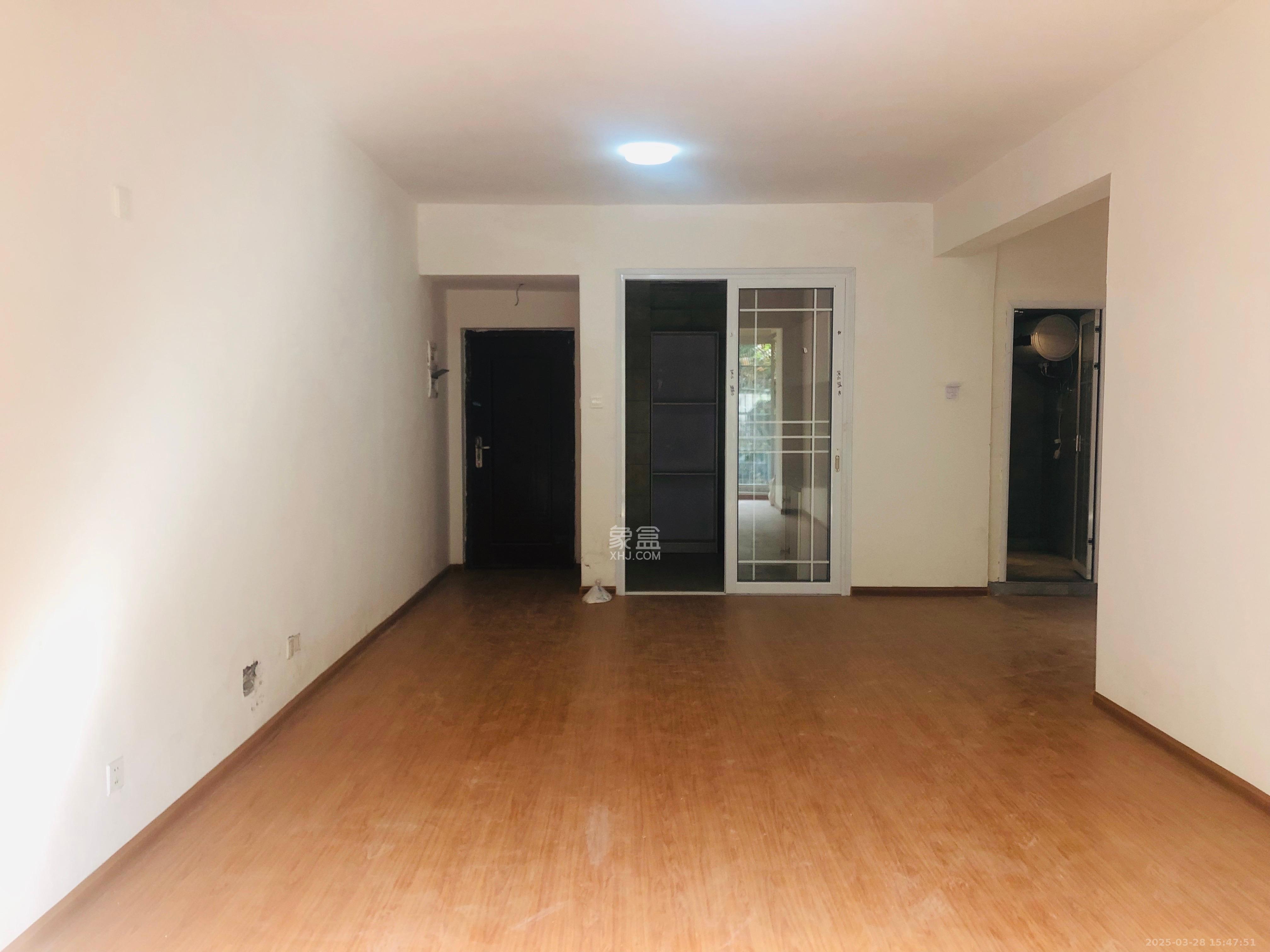 上河国际C区 3室2厅1卫 2500.0元/月 上河国际C区 3室2厅1卫 2500.0元/月室内图