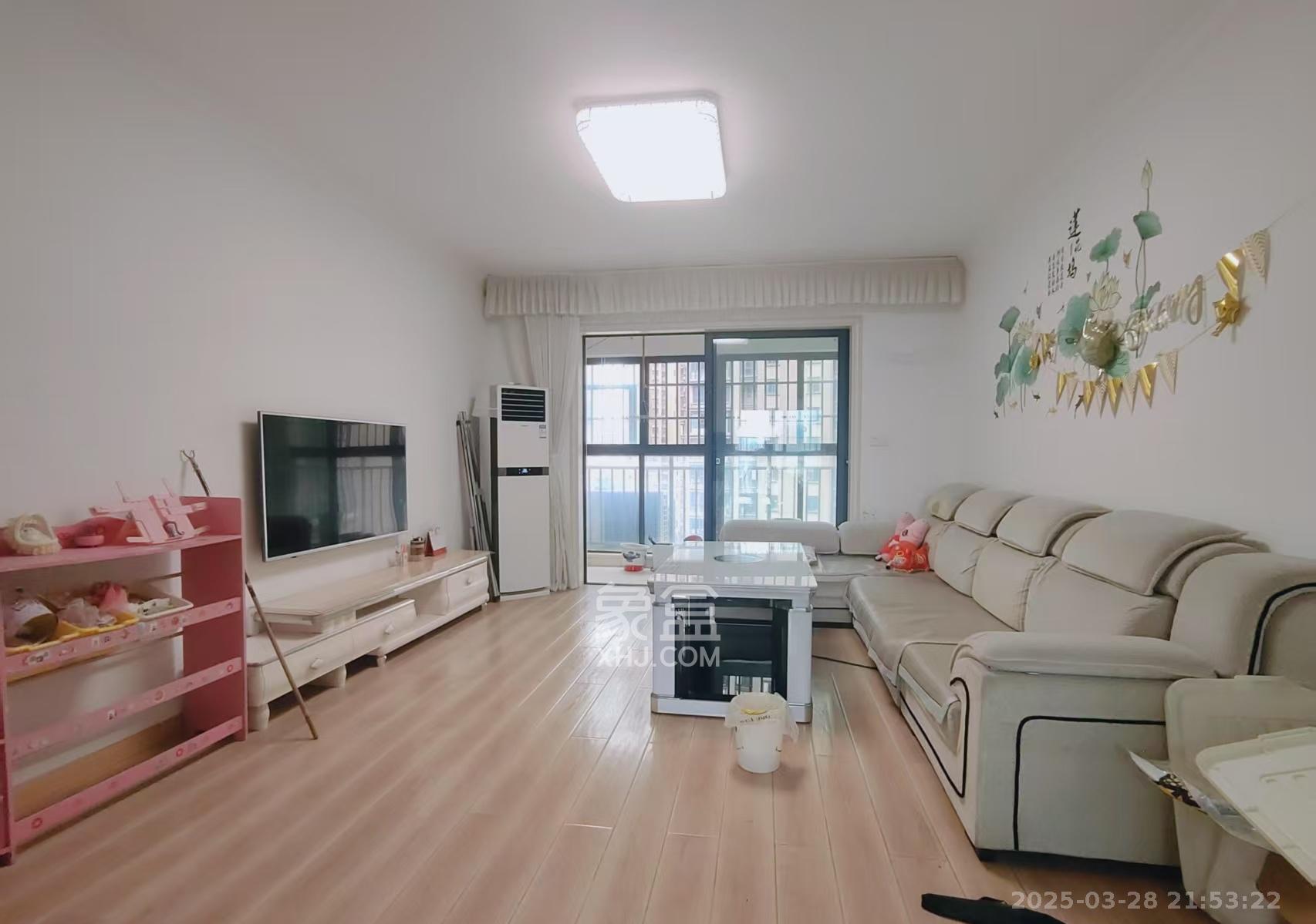 邦盛水岸御园 4室2厅2卫 2200.0元/月 邦盛水岸御园 4室2厅2卫 2200.0元/月室内图