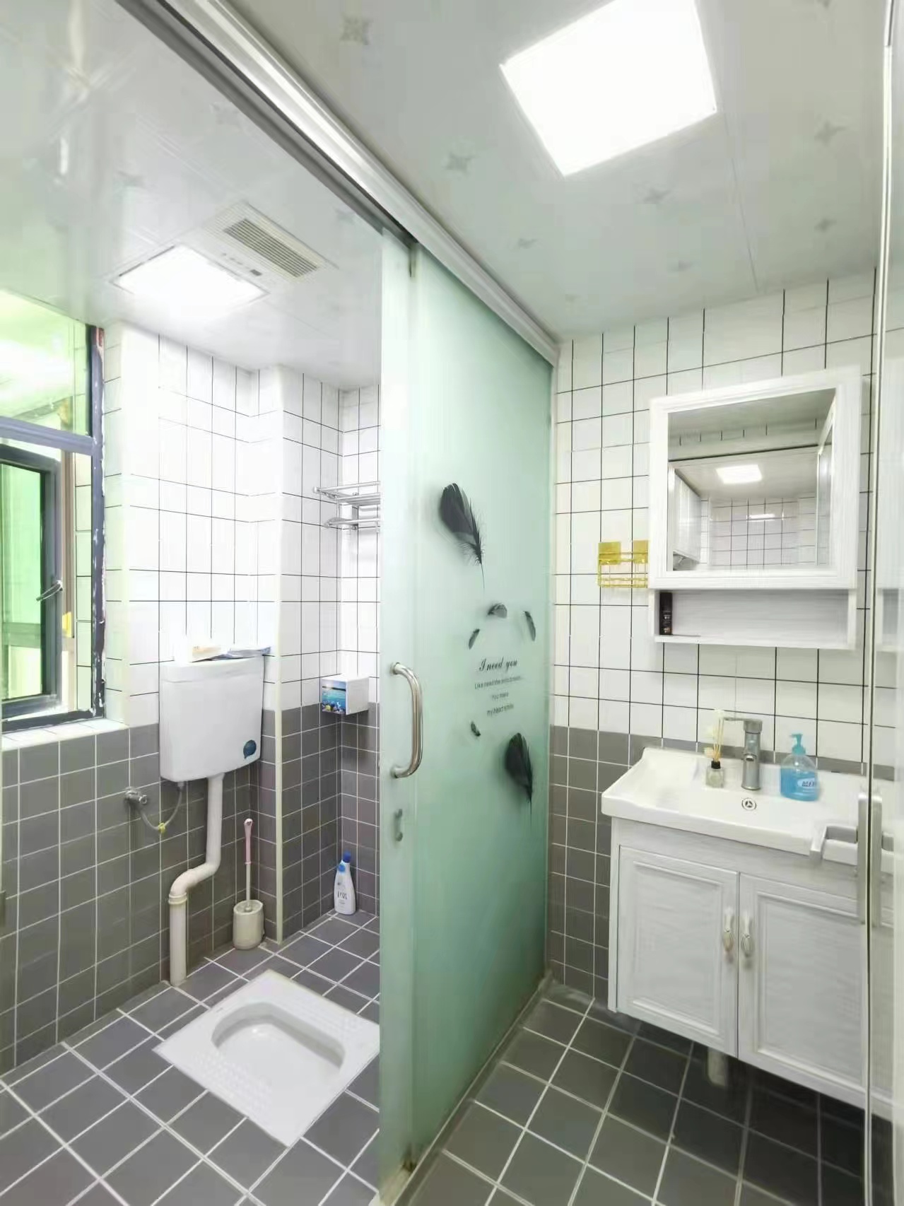 中国铁建金色蓝庭 1室1厅1卫 1600.0元/月 中国铁建金色蓝庭 1室1厅1卫 1600.0元/月室内图