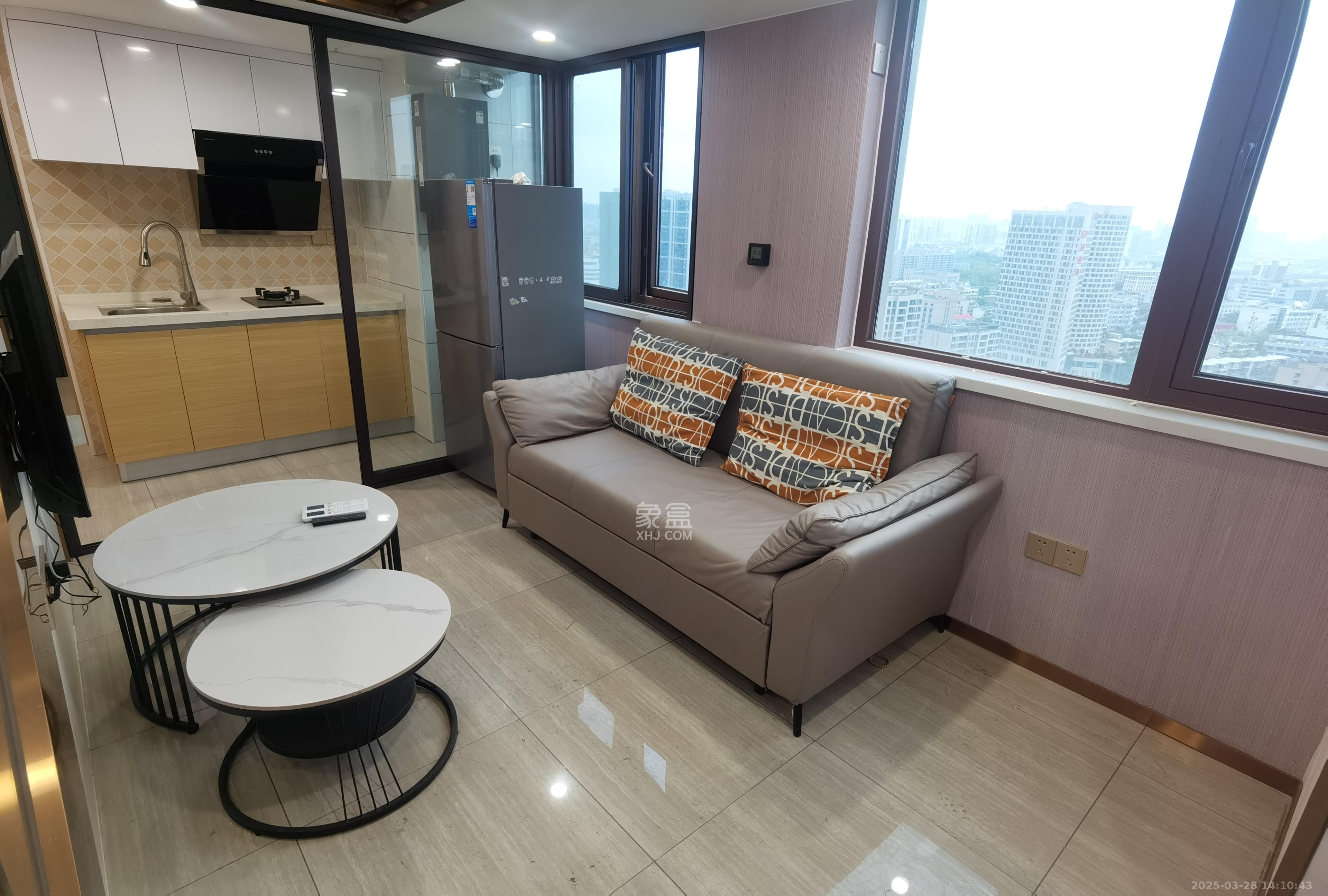 富兴时代御城  1室0厅0卫   3000.00元/月室内图