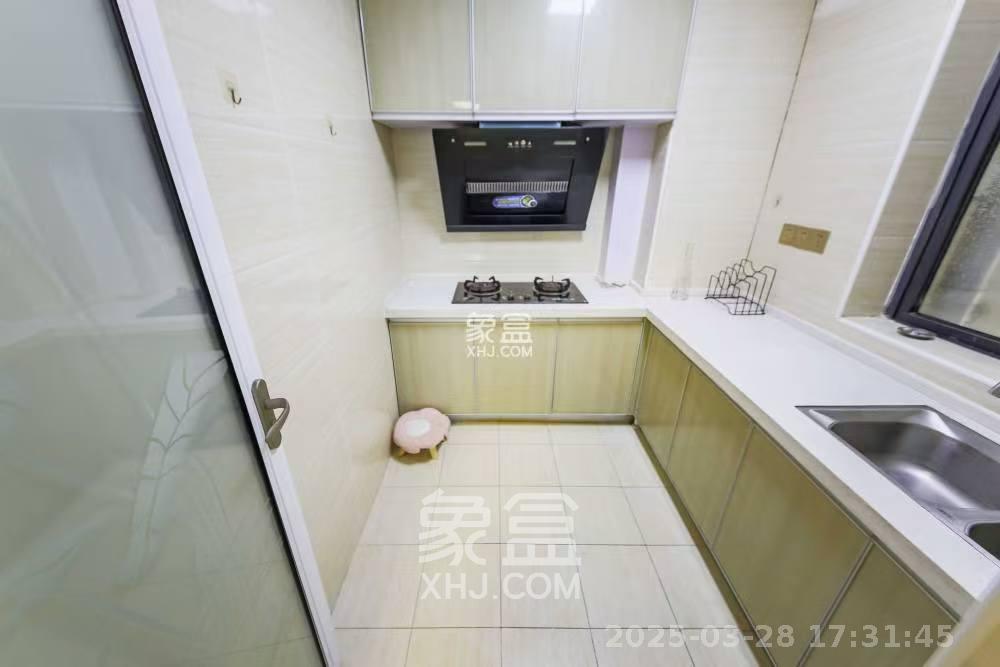 丽水熙园  3室2厅1卫   2400.00元/月室内图