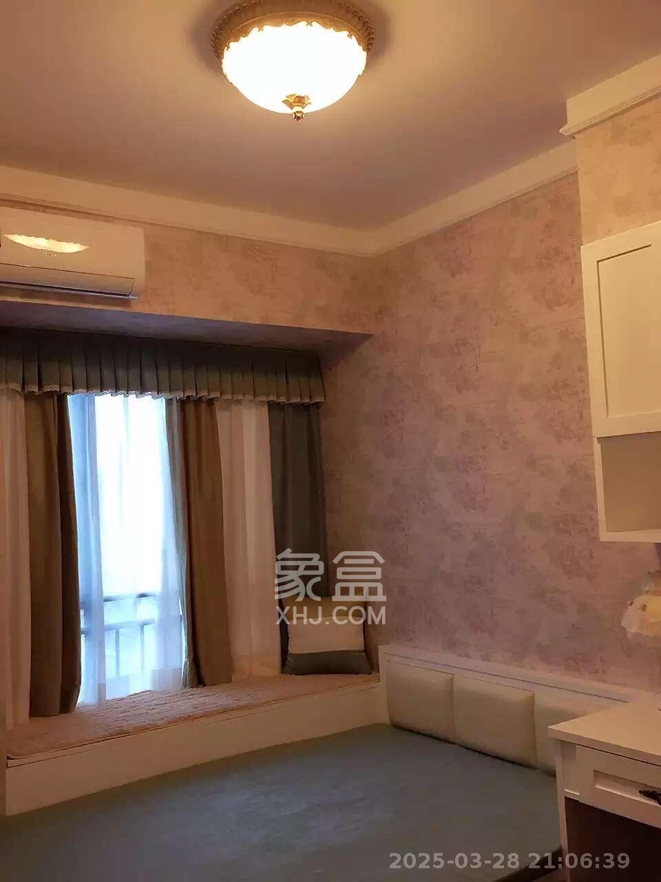 湘域熙岸  3室2厅2卫   4200.00元/月室内图