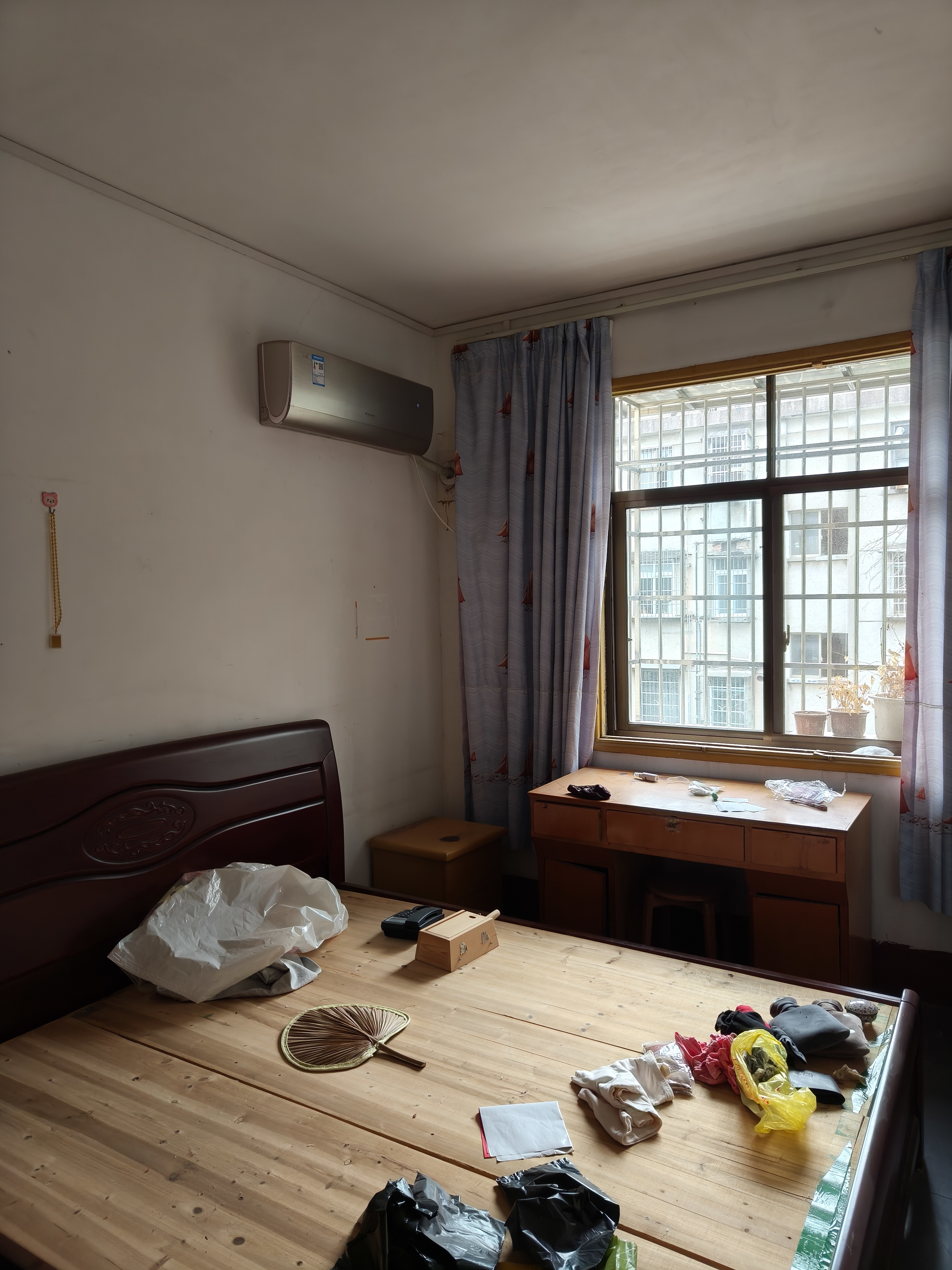 城市学院朝阳校区  2室1厅1卫   26.00万客厅