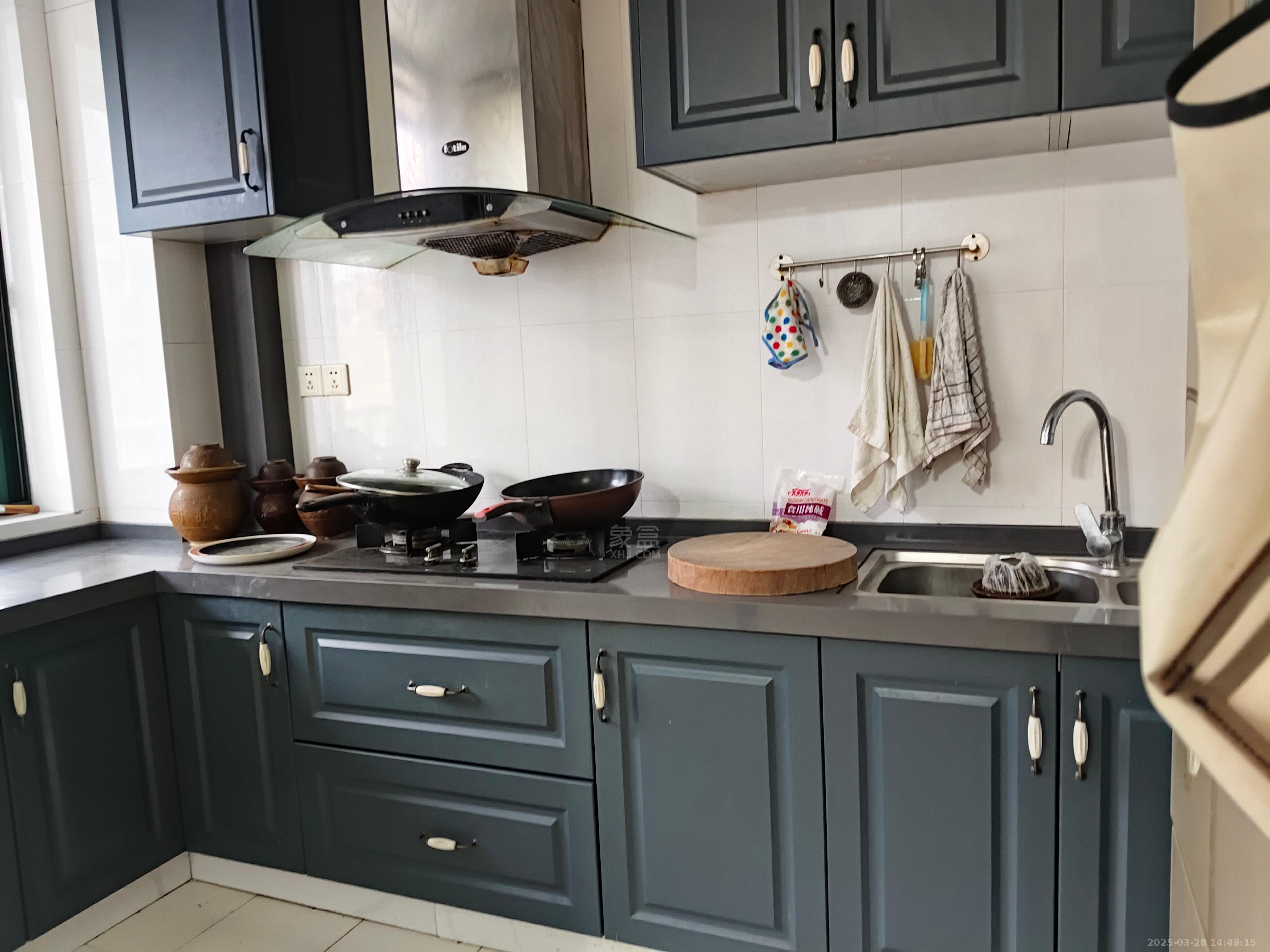 海创明珠花园 3室2厅2卫 1700.0元/月 海创明珠花园 3室2厅2卫 1700.0元/月室内图