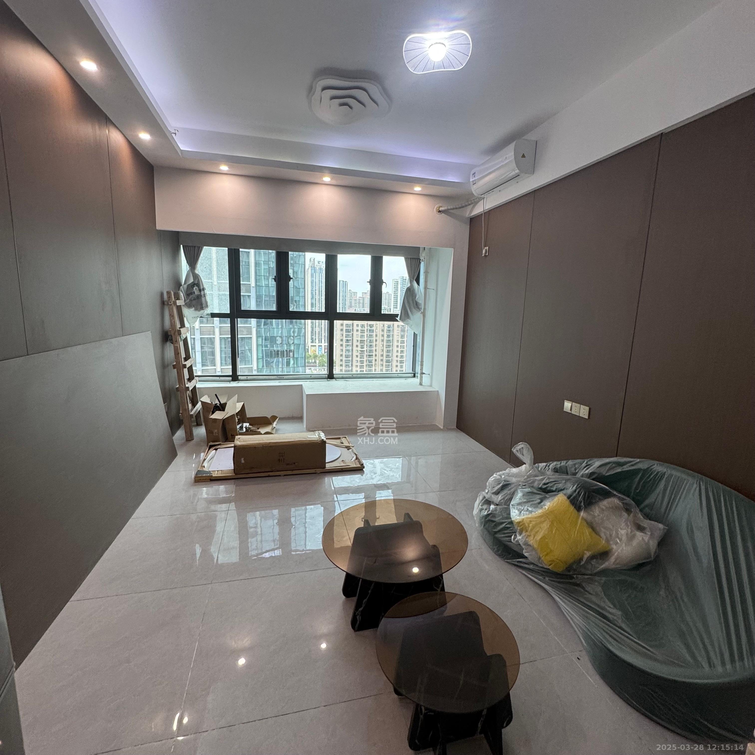 润和国际广场  1室0厅1卫    1700.0元/月 润和国际广场  1室0厅1卫    1700.0元/月室内图