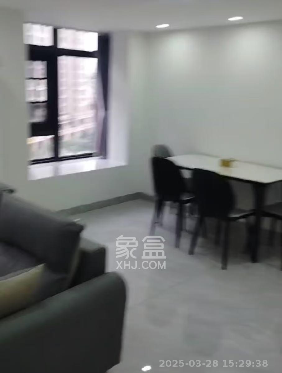 明昇壹城(明昇时代广场)三期 2室1厅1卫 2700.0元/月 明昇壹城(明昇时代广场)三期 2室1厅1卫 2700.0元/月室内图