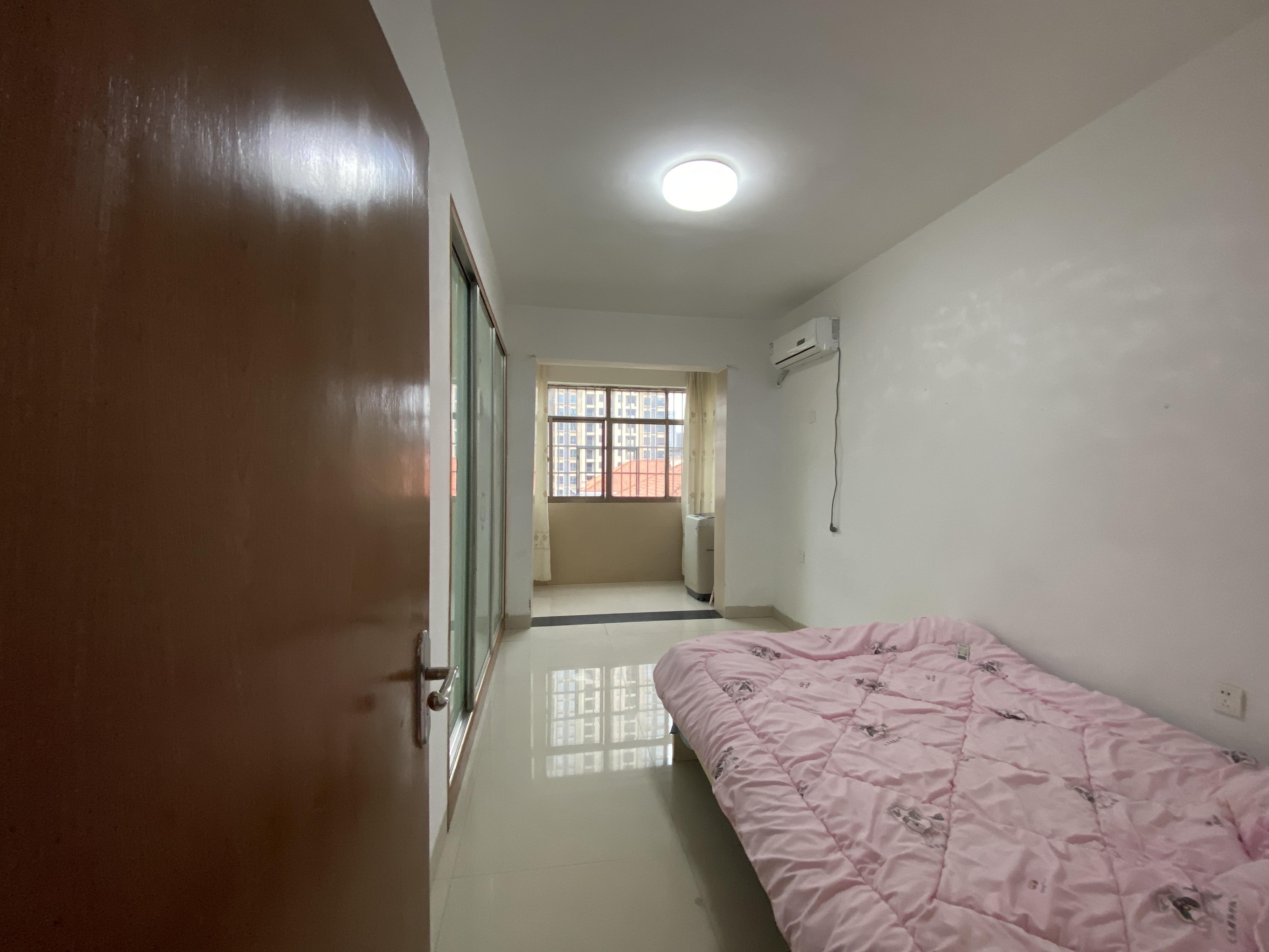 大立小区 1室2厅2卫 1000.0元/月 大立小区 1室2厅2卫 1000.0元/月室内图