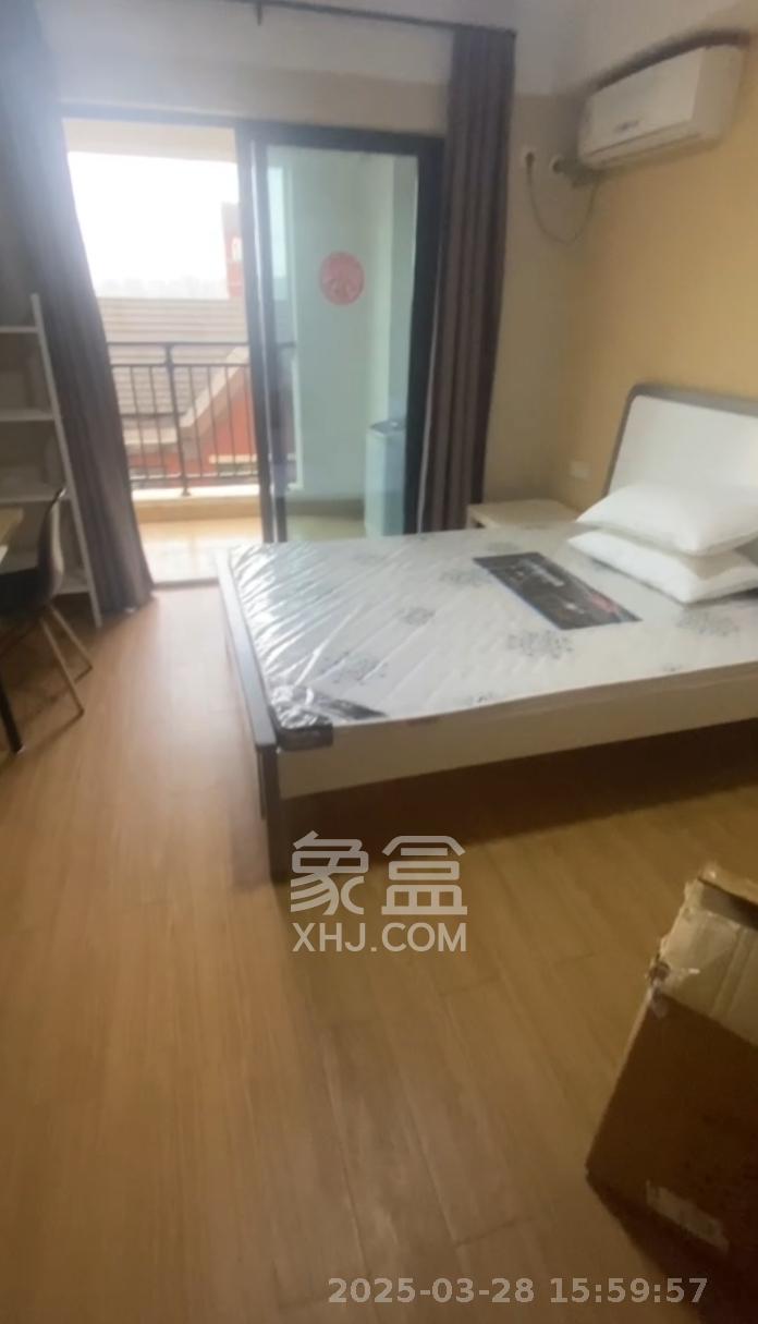 万科白鹭郡  1室1厅1卫    1380.0元/月 万科白鹭郡  1室1厅1卫    1380.0元/月