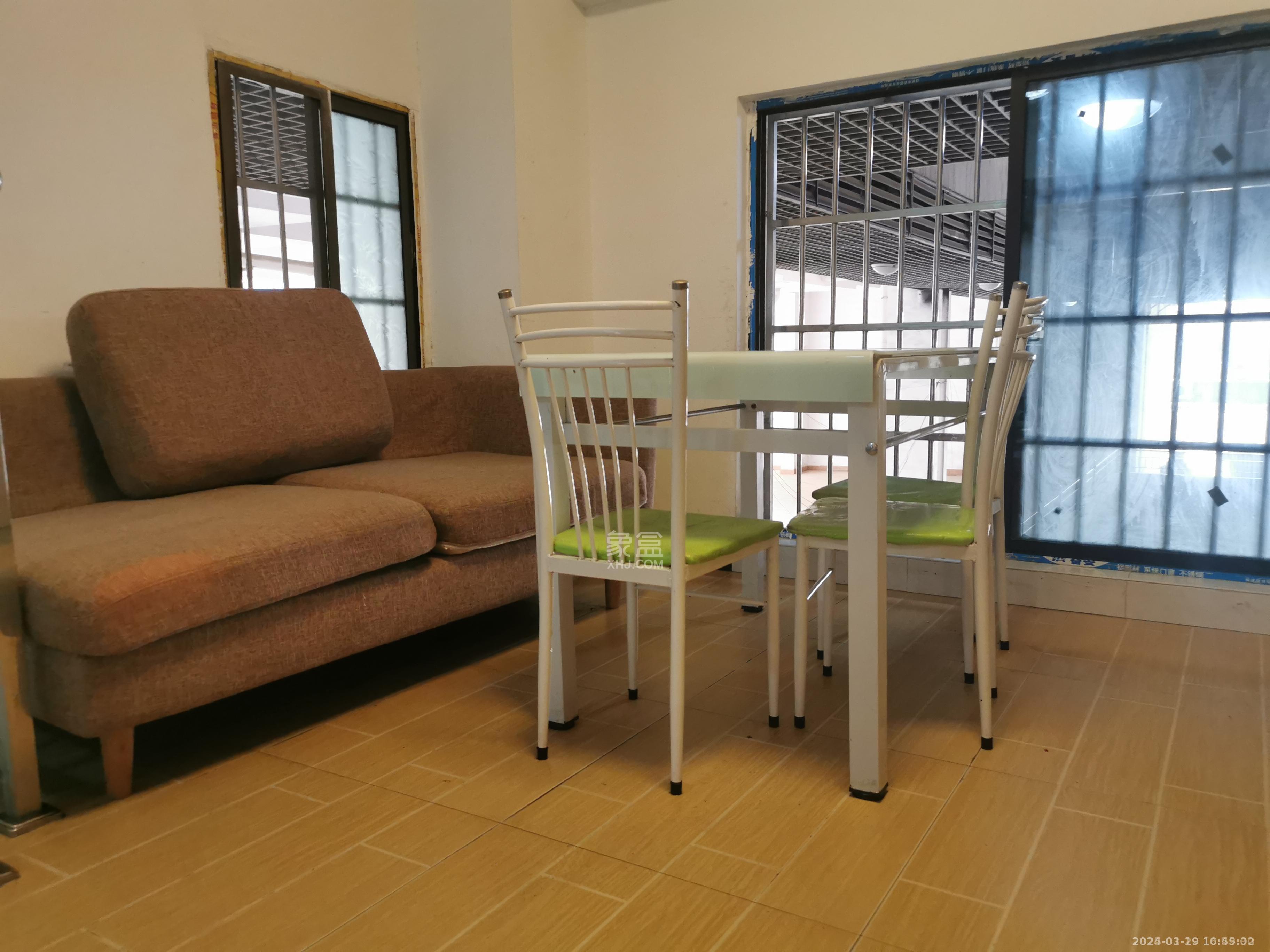 旺城天悦领秀香江 2室1厅1卫 1000.0元/月 旺城天悦领秀香江 2室1厅1卫 1000.0元/月室内图