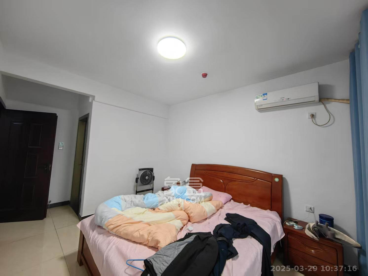 振业城三期 3室2厅2卫 3500.0元/月 振业城三期 3室2厅2卫 3500.0元/月室内图