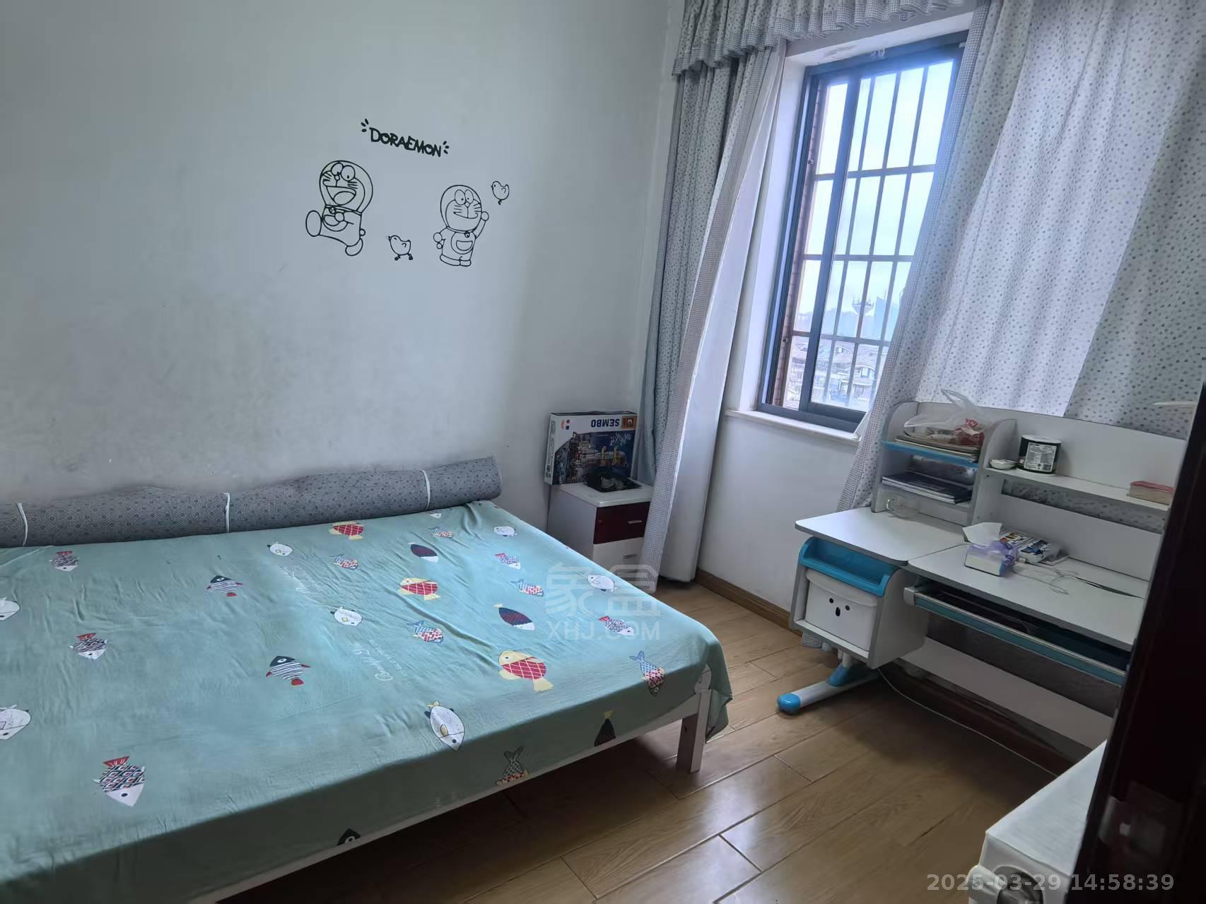 天泉一品  3室1厅1卫   1700.00元/月室内图