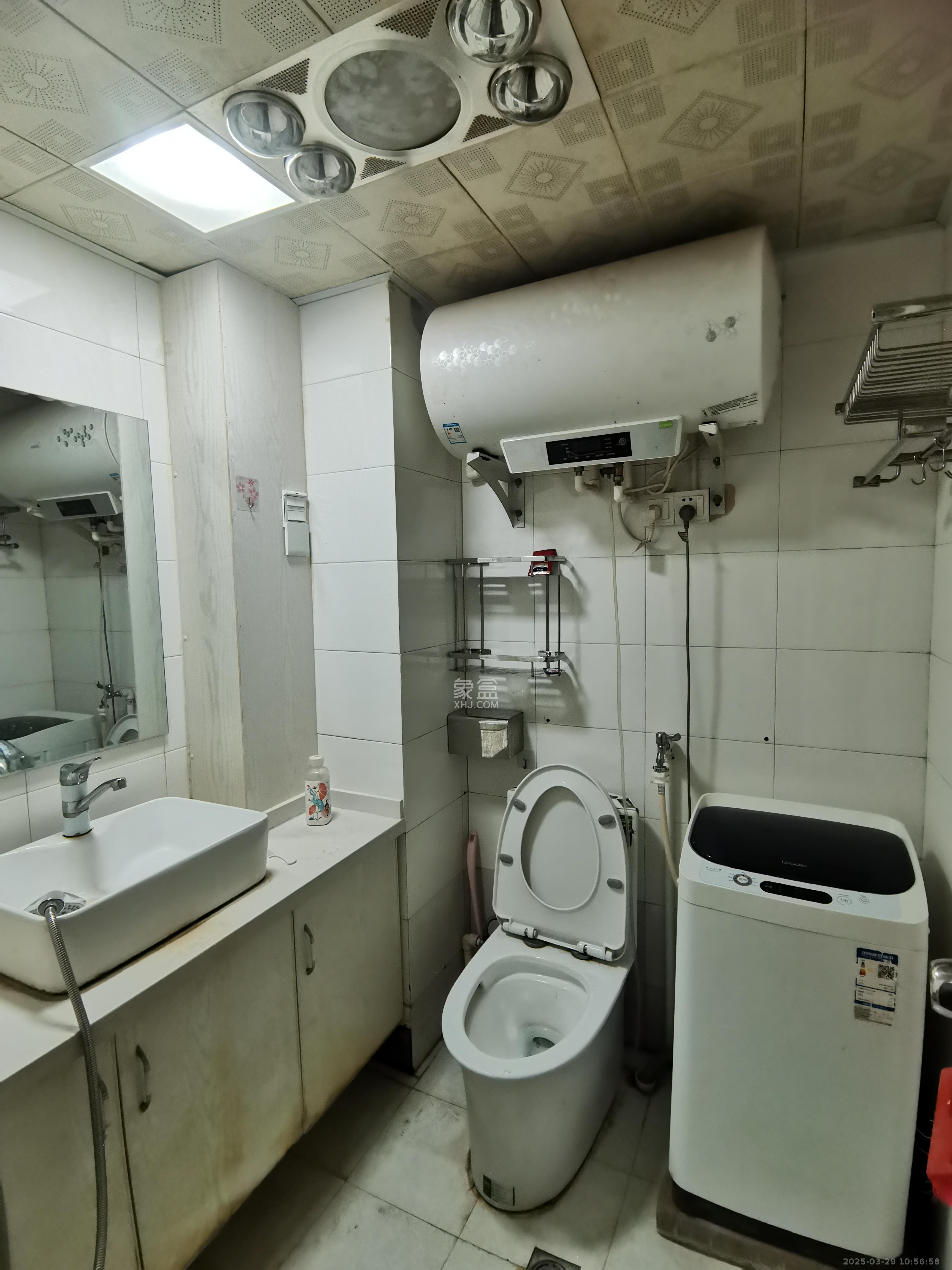 东一时区   40.0㎡     1500.00元/月室内图