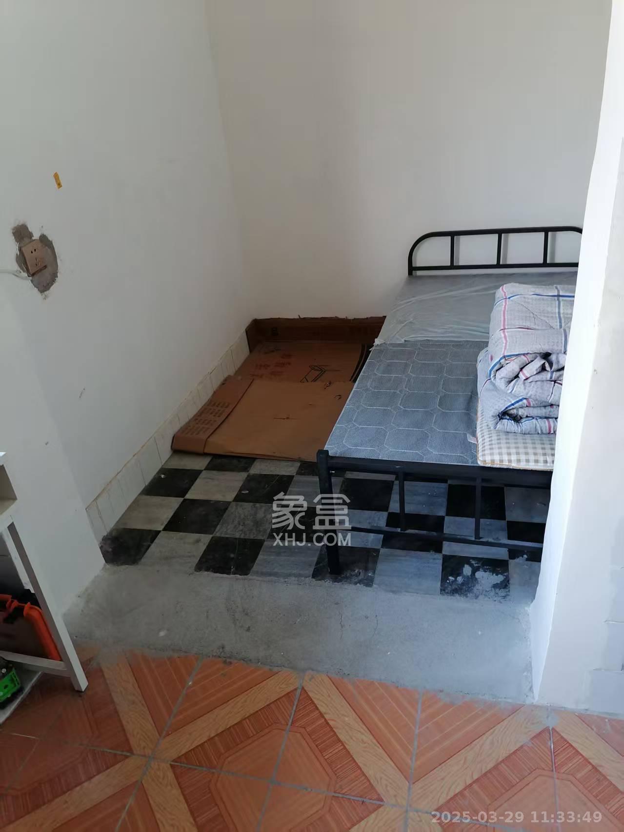 阿弥岭一二片 2室1厅1卫 1500.0元/月 阿弥岭一二片 2室1厅1卫 1500.0元/月室内图