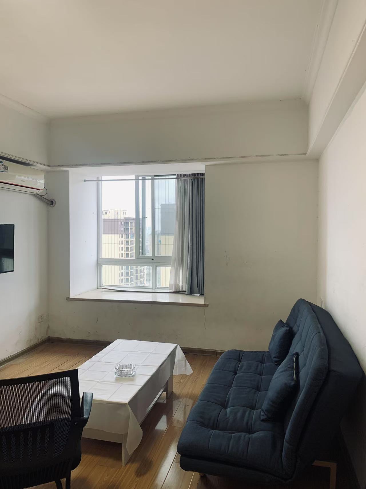 佳源罗马都市 1室1厅1卫 1400.0元/月 佳源罗马都市 1室1厅1卫 1400.0元/月室内图