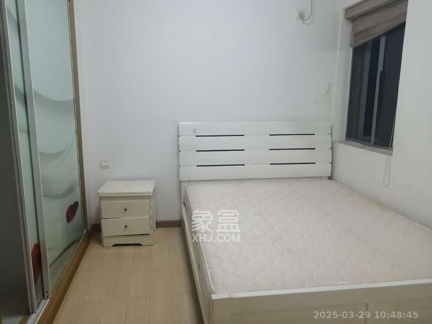 上海城小区  1室1厅1卫   1500.00元/月室内图