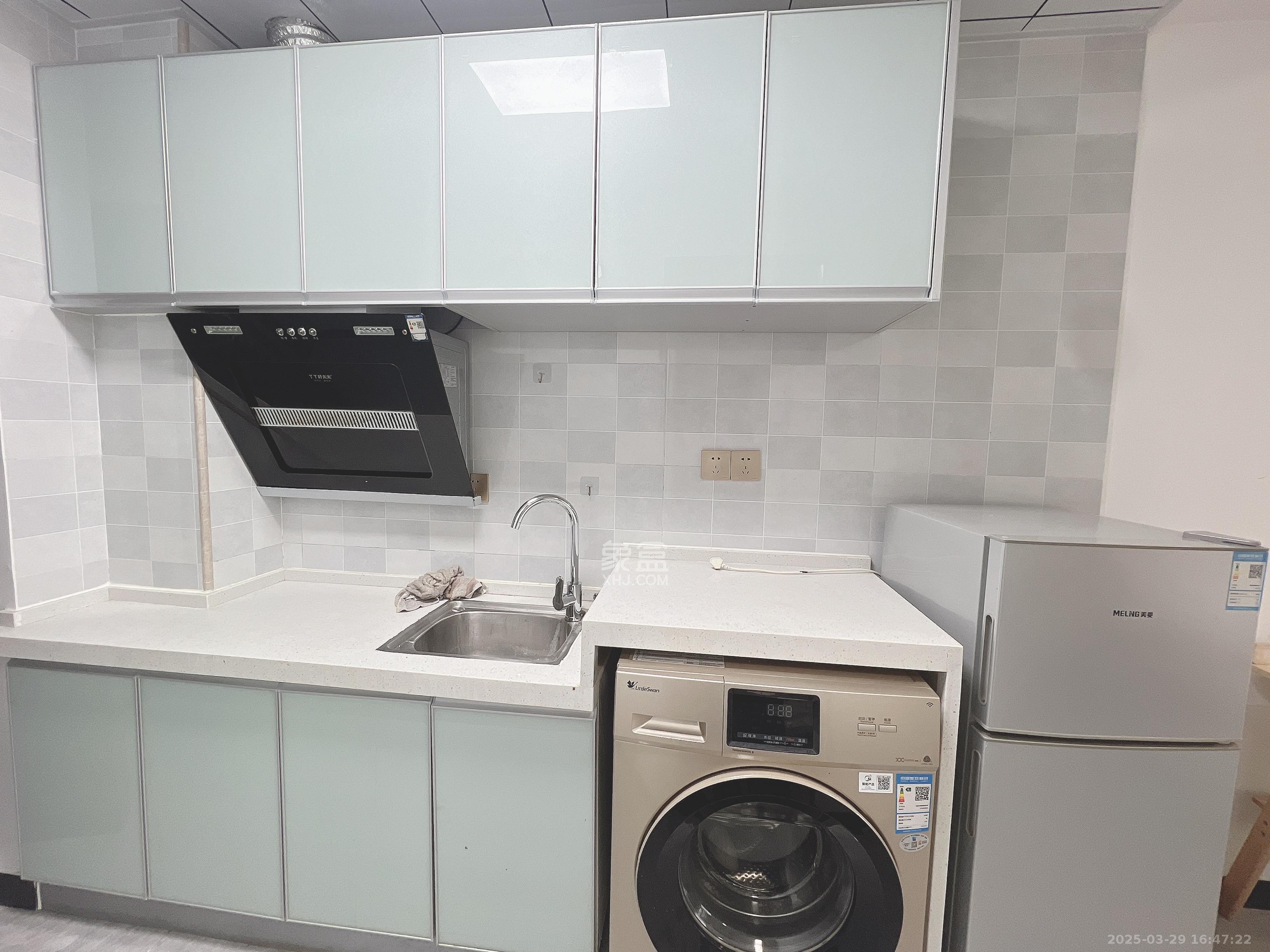 龙湖湘江星座(祺鑫星座公寓)  1室1厅1卫    1600.0元/月 龙湖湘江星座(祺鑫星座公寓)  1室1厅1卫    1600.0元/月户型图