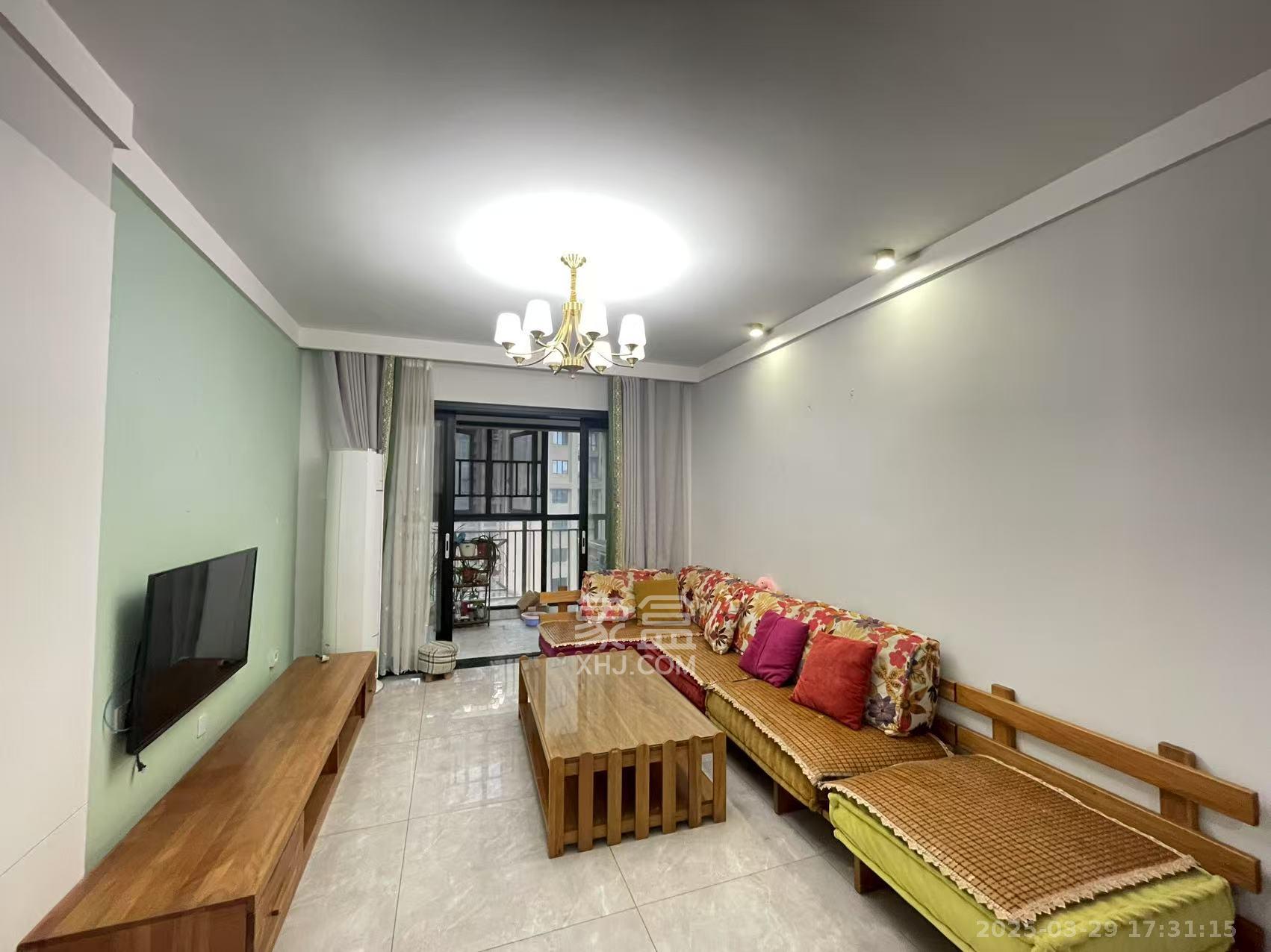 南城印象 3室2厅1卫 2100.0元/月 南城印象 3室2厅1卫 2100.0元/月室内图