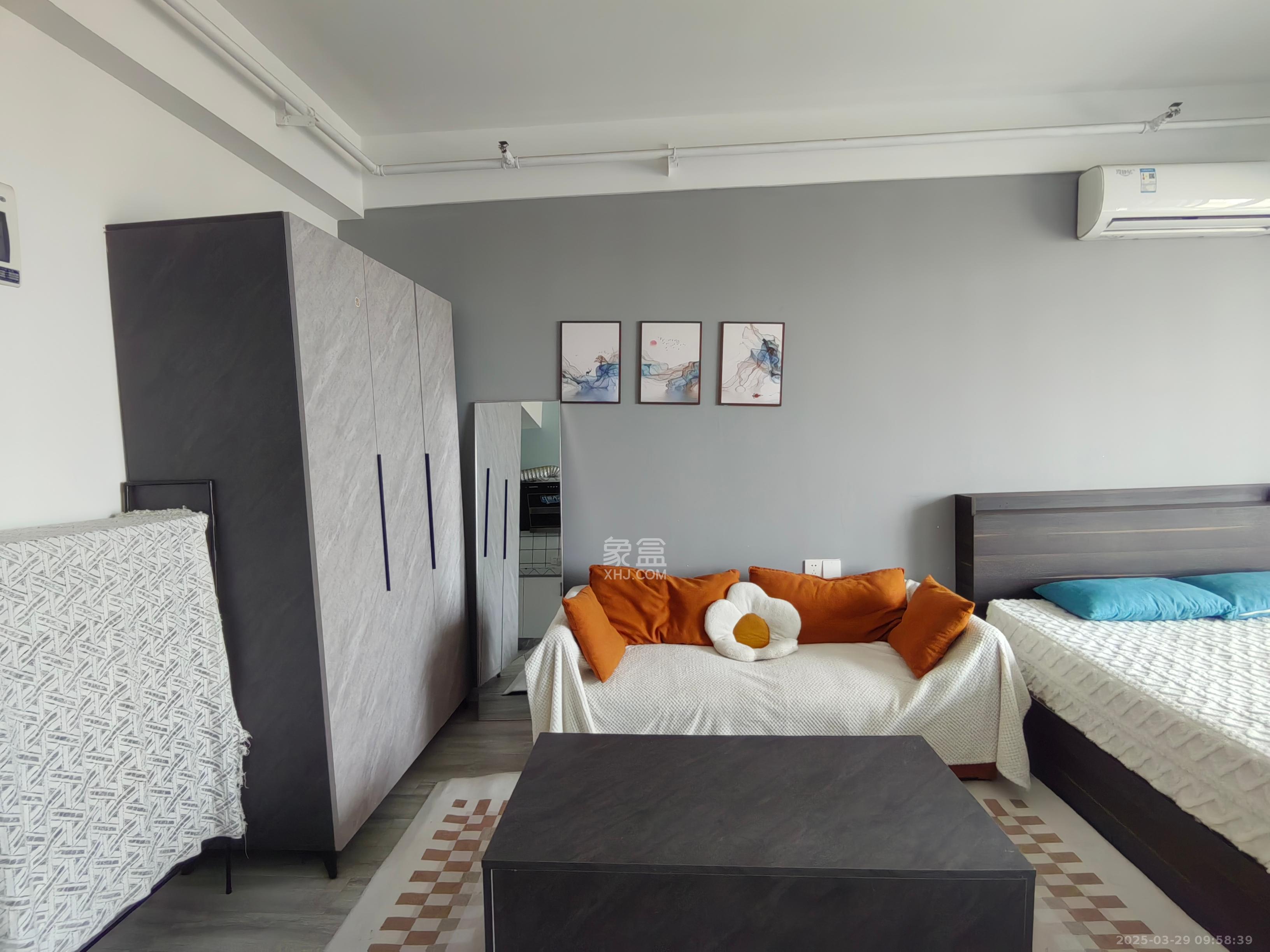 C-park天悦城(紫檀溪苑二期) 1室1厅1卫 1700.0元/月 C-park天悦城(紫檀溪苑二期) 1室1厅1卫 1700.0元/月室内图